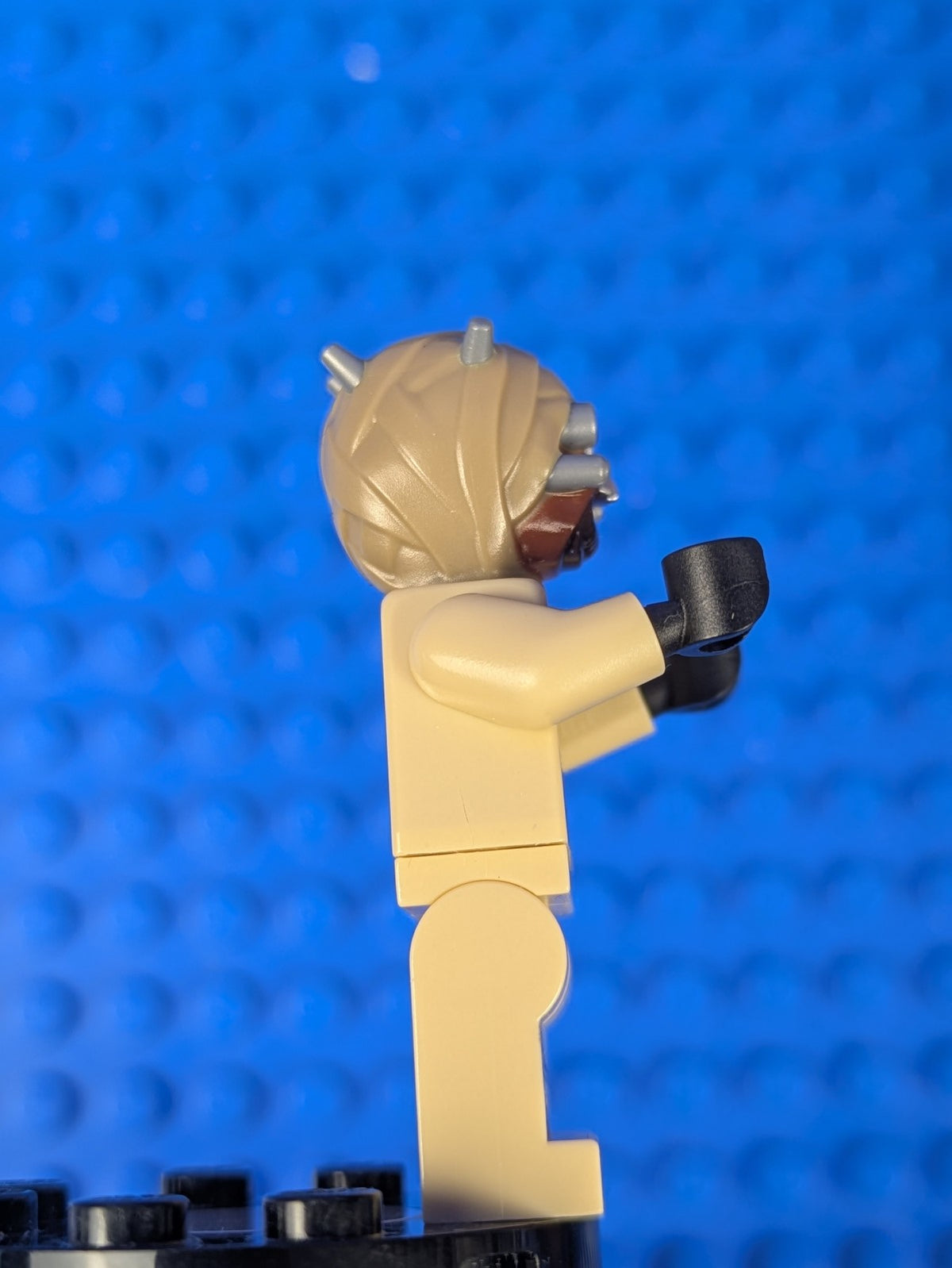 Lego Star Wars: Episode 4-6: Tusken Raider - Dark Tan Head sw1074 Set 75270