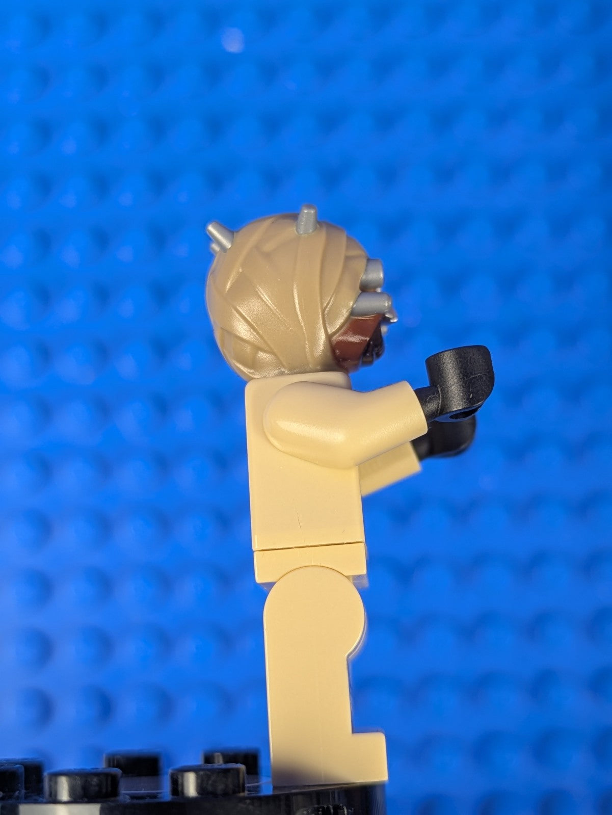 Lego Star Wars: Episode 4-6: Tusken Raider - Dark Tan Head sw1074 Set 75270