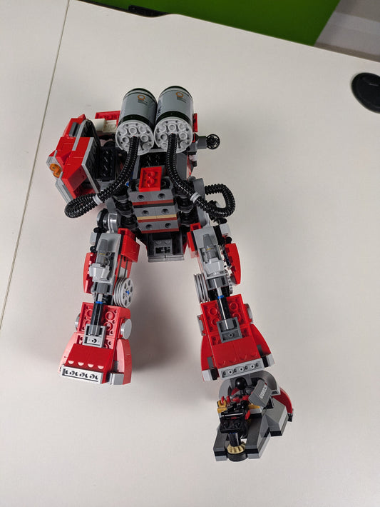 Lego NINJAGO: The LEGO NINJAGO Movie: Fire Mech Set 70615 - w/ Instructions