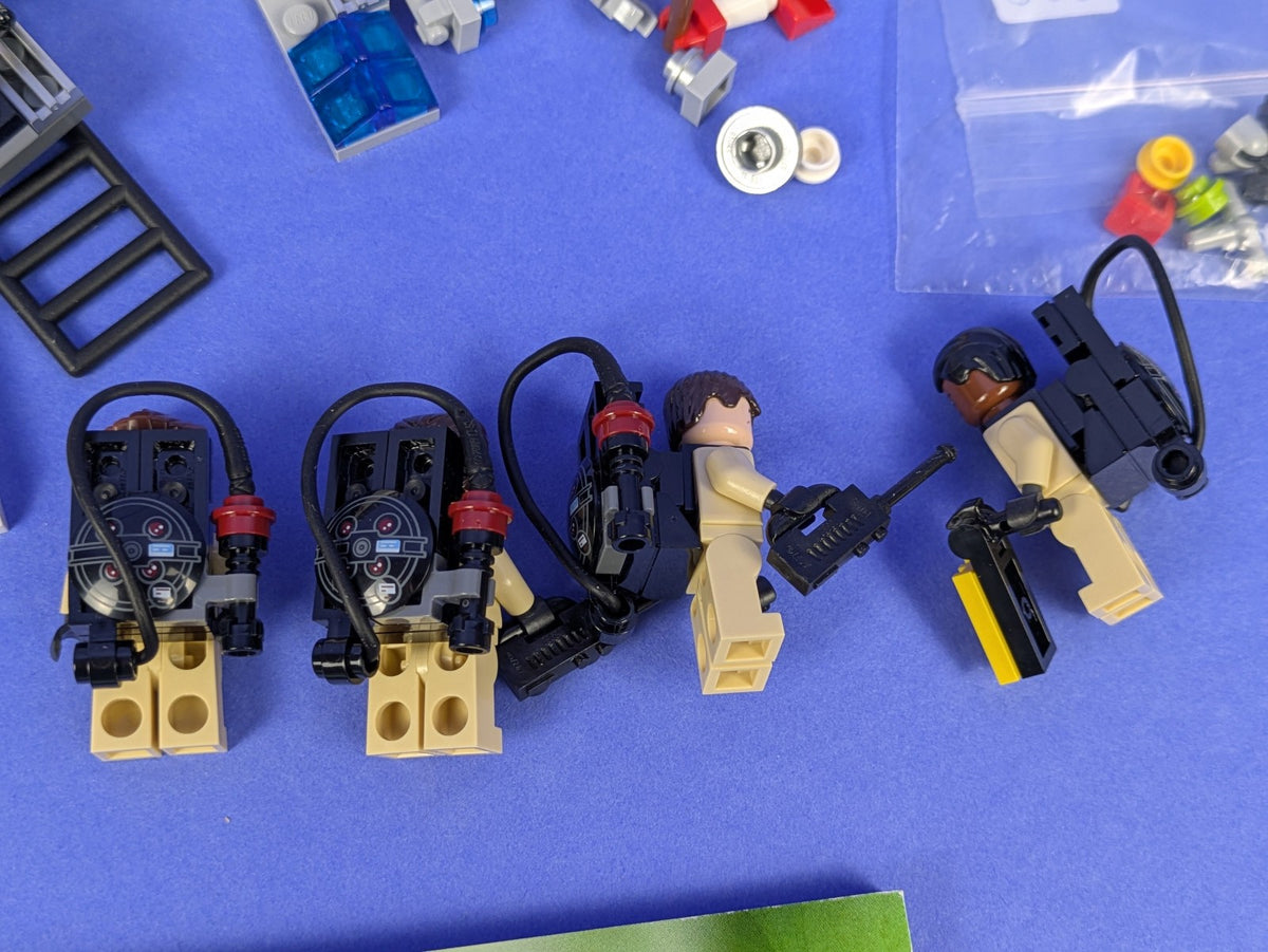 Lego LEGO Ideas (CUUSOO): Ghostbusters Ecto-1 Set 21108 - Complete Set