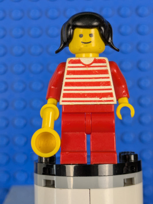 Lego Town: Classic Town: Horizontal Lines Red - Red Arms trn009 Set 4554