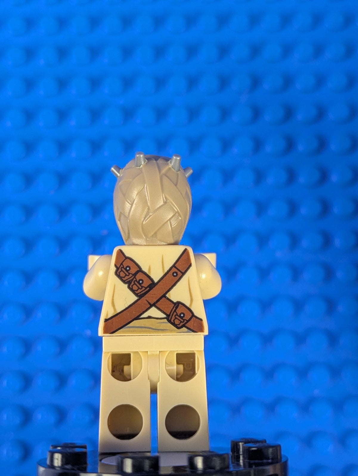 Lego Star Wars: Tusken Raider - Dark Tan Head with Spikes sw0620 Set 75081