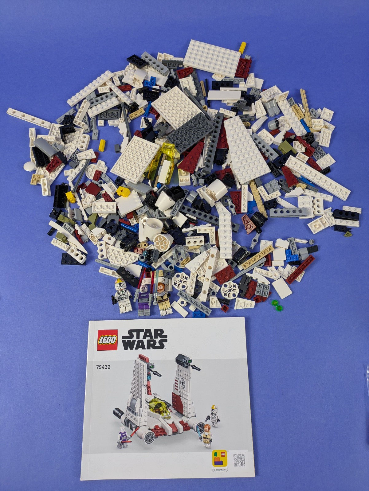 LEGO Star Wars V-19 Torrent Starfighter 75432 Complete Set Pre-Owned