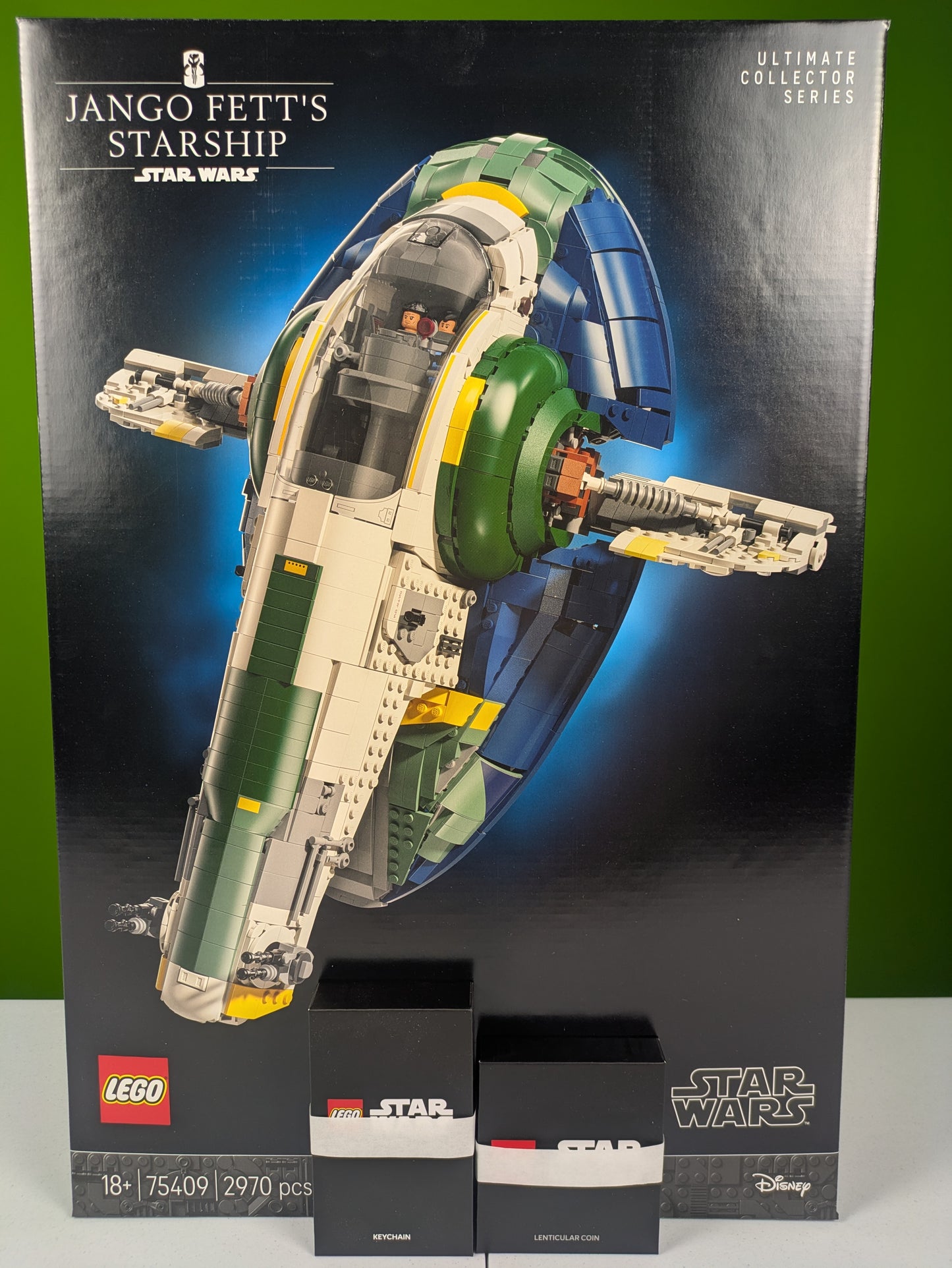 Lego Star Wars Jango Fett's Firespray-Class Starship - UCS 75409 w/ Lenticular Coin 5009550 & Key Chain 5009394