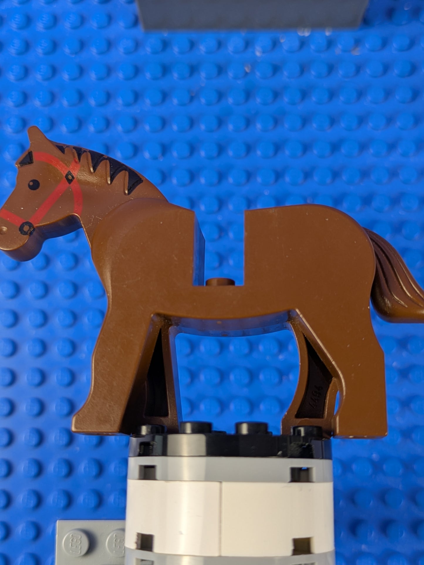 LEGO Town Horse with Black Eyes 4493c01pb01 6355 6762