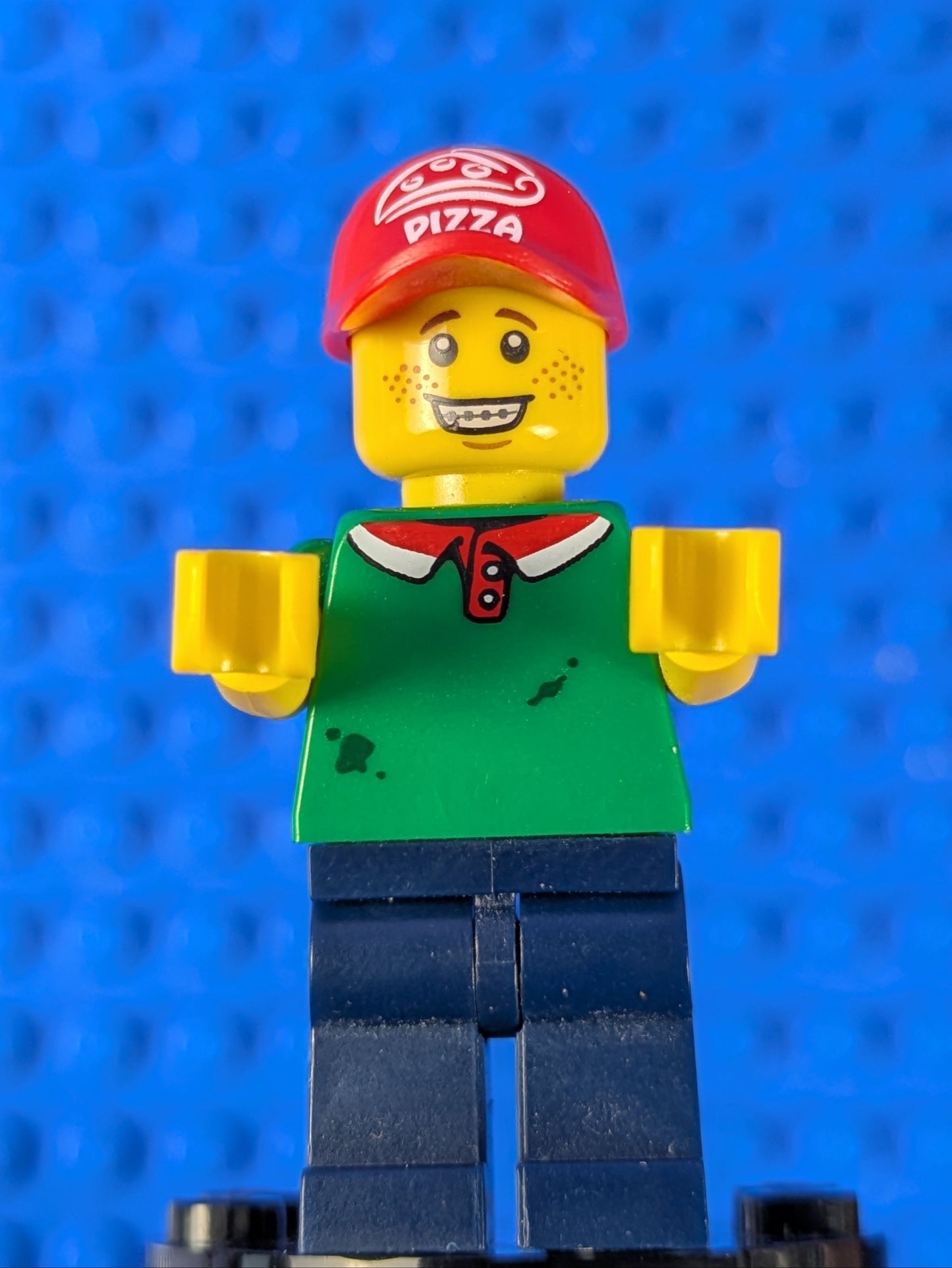 Lego Collectible Minifigures: Series 12: Pizza Delivery Guy col189 Set 71007