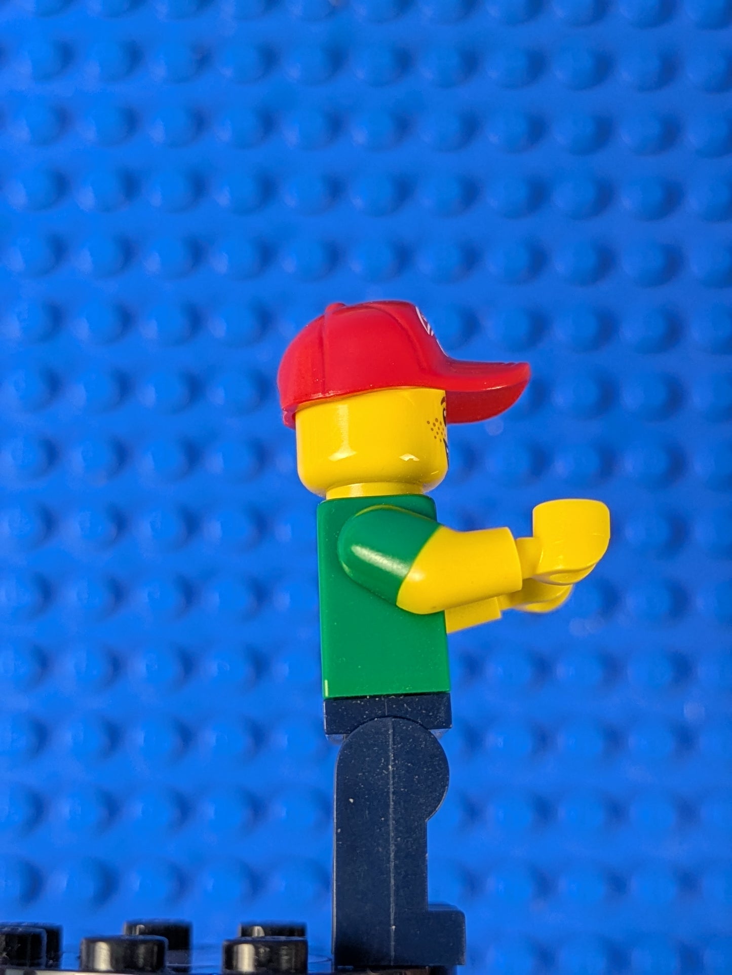 Lego Collectible Minifigures: Series 12: Pizza Delivery Guy col189 Set 71007