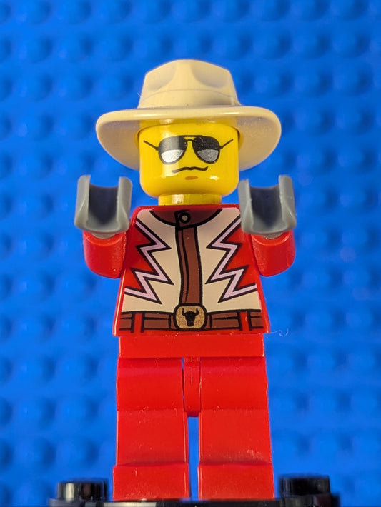 Lego Town: Red Jacket with Tan and White Zigzag Pattern twn183 Set 10655