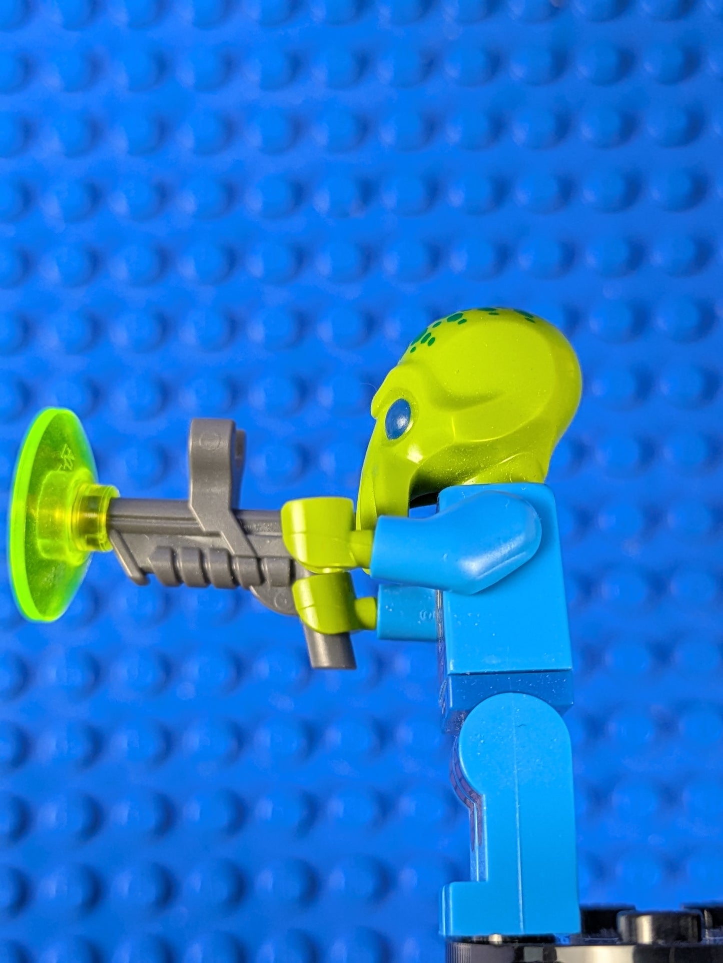 Lego Collectible Minifigures: Series 13: Alien Trooper col201 Set 71008 6100808