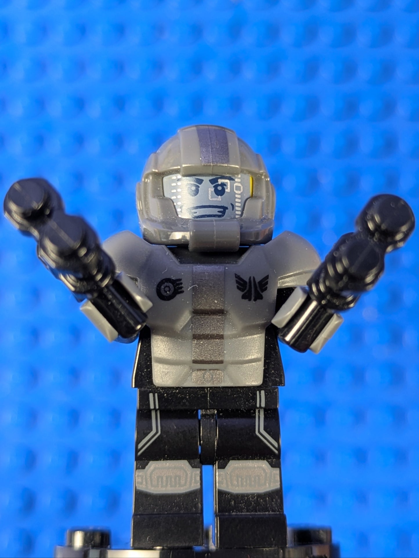 Lego Collectible Minifigures: Series 13: Galaxy Trooper col210 Set 71008 6100808