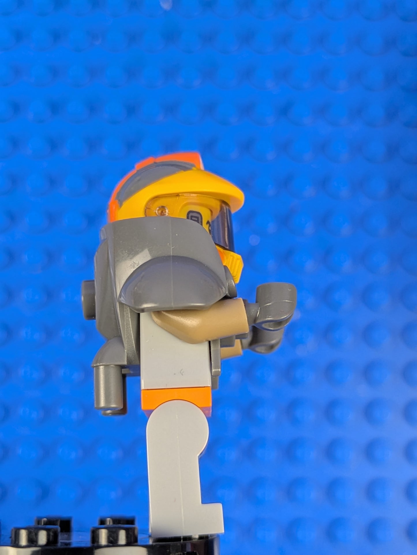 Lego Collectible Minifigures: Series 12: Space Miner col184 Set 71007