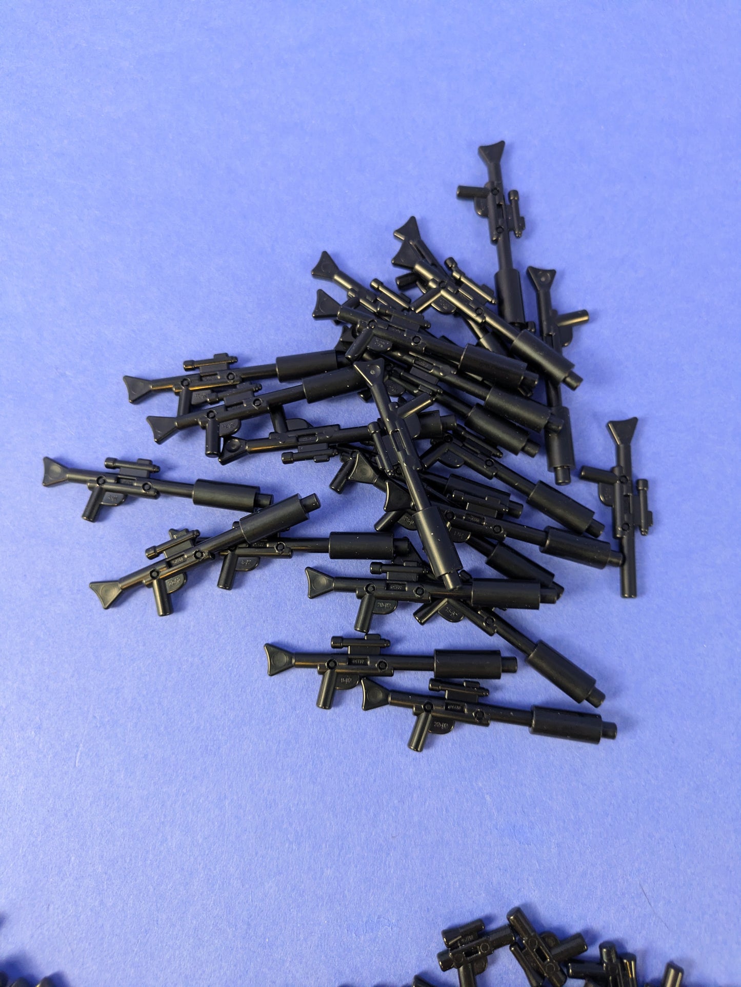 Lego Star Wars: Weapons: 121 Blaster and Pistol - 7 Different Variations!