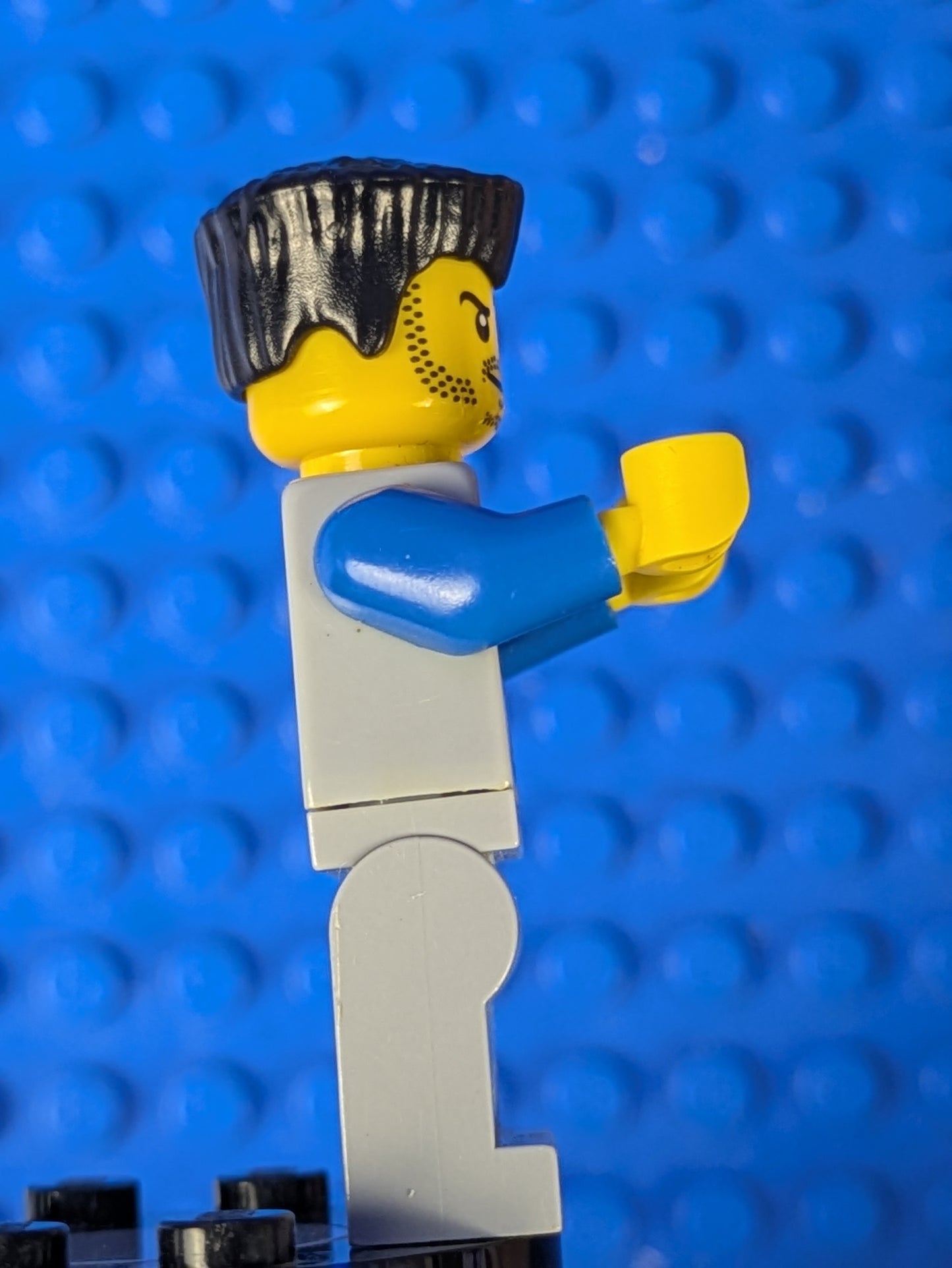Lego Collectible Minifigures: Series 10: Baseball Fielder col157 Set 71001