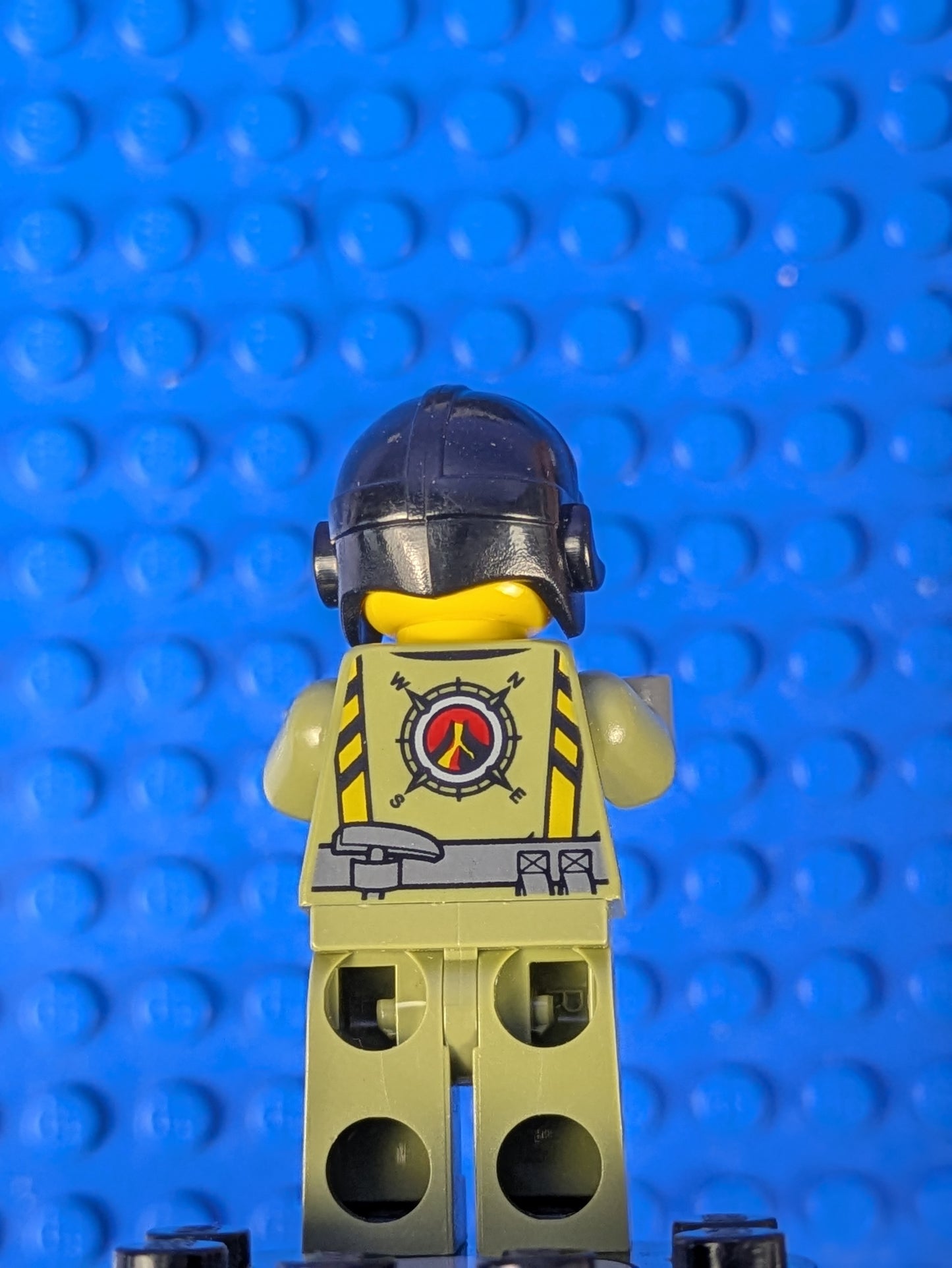 LEGO City Volcano Explorer - Male Worker cty0697 60125 60123