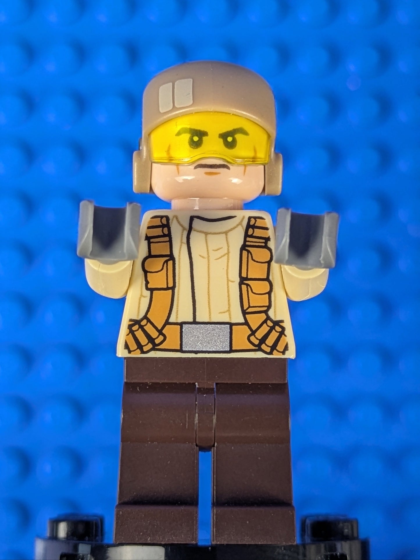 Lego Star Wars: Episode 7: Resistance Trooper - Tan Jacket sw0698 Set 75131