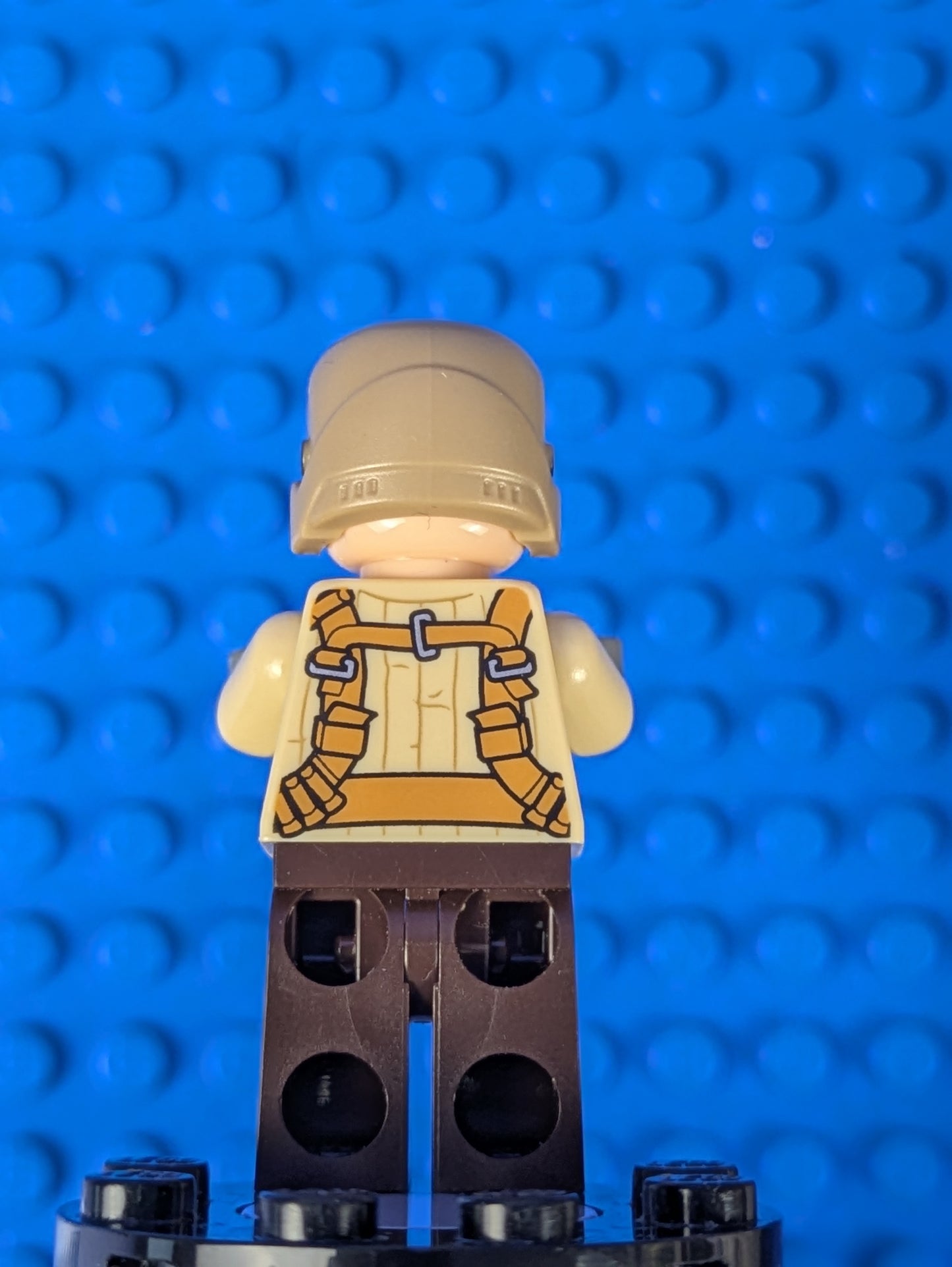 Lego Star Wars: Episode 7: Resistance Trooper - Tan Jacket sw0698 Set 75131