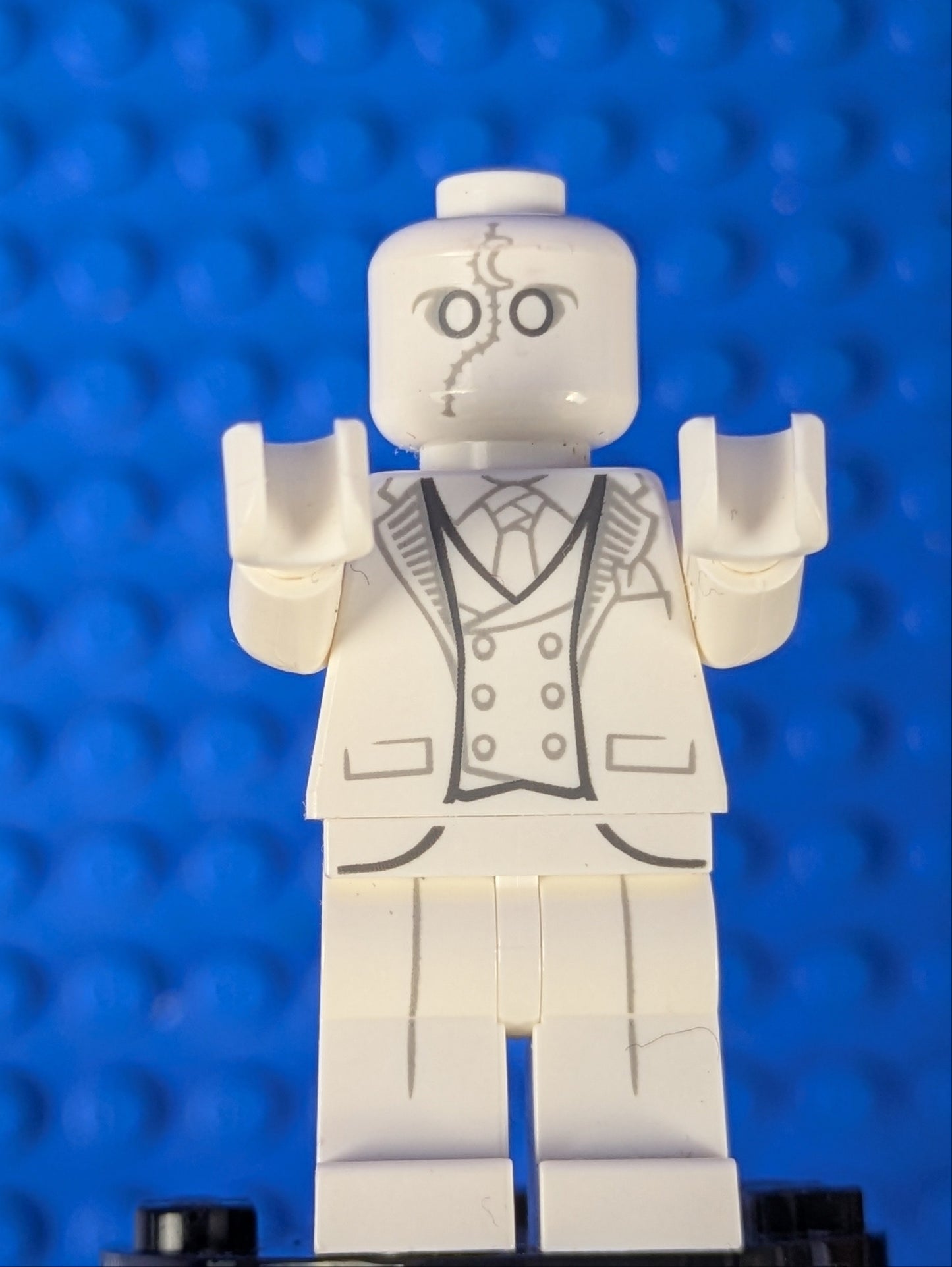 Lego Collectible Minifigures: Super Heroes: Mr. Knight colmar15 Set 71039