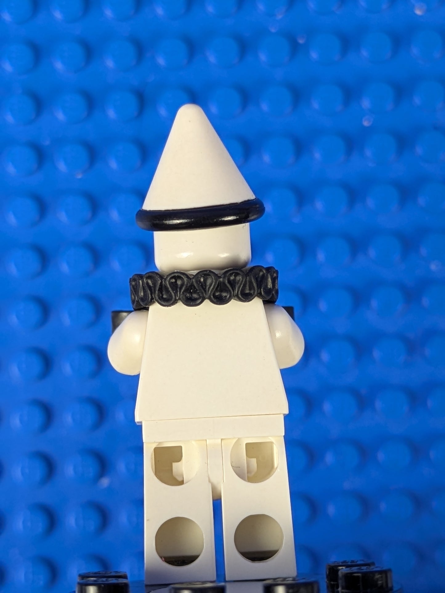 Lego Collectible Minifigures: Series 10: Sad Clown col155 Set 71001 6029138