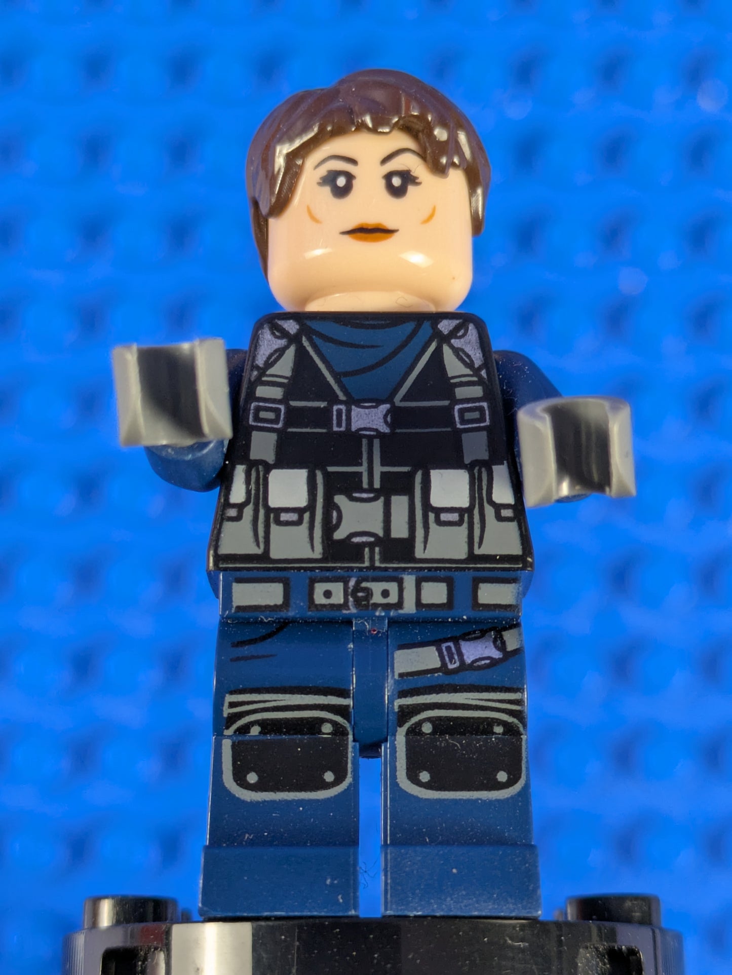 Lego Jurassic World: Fallen Kingdom: ACU Tracker - Female jw042 Set 75926