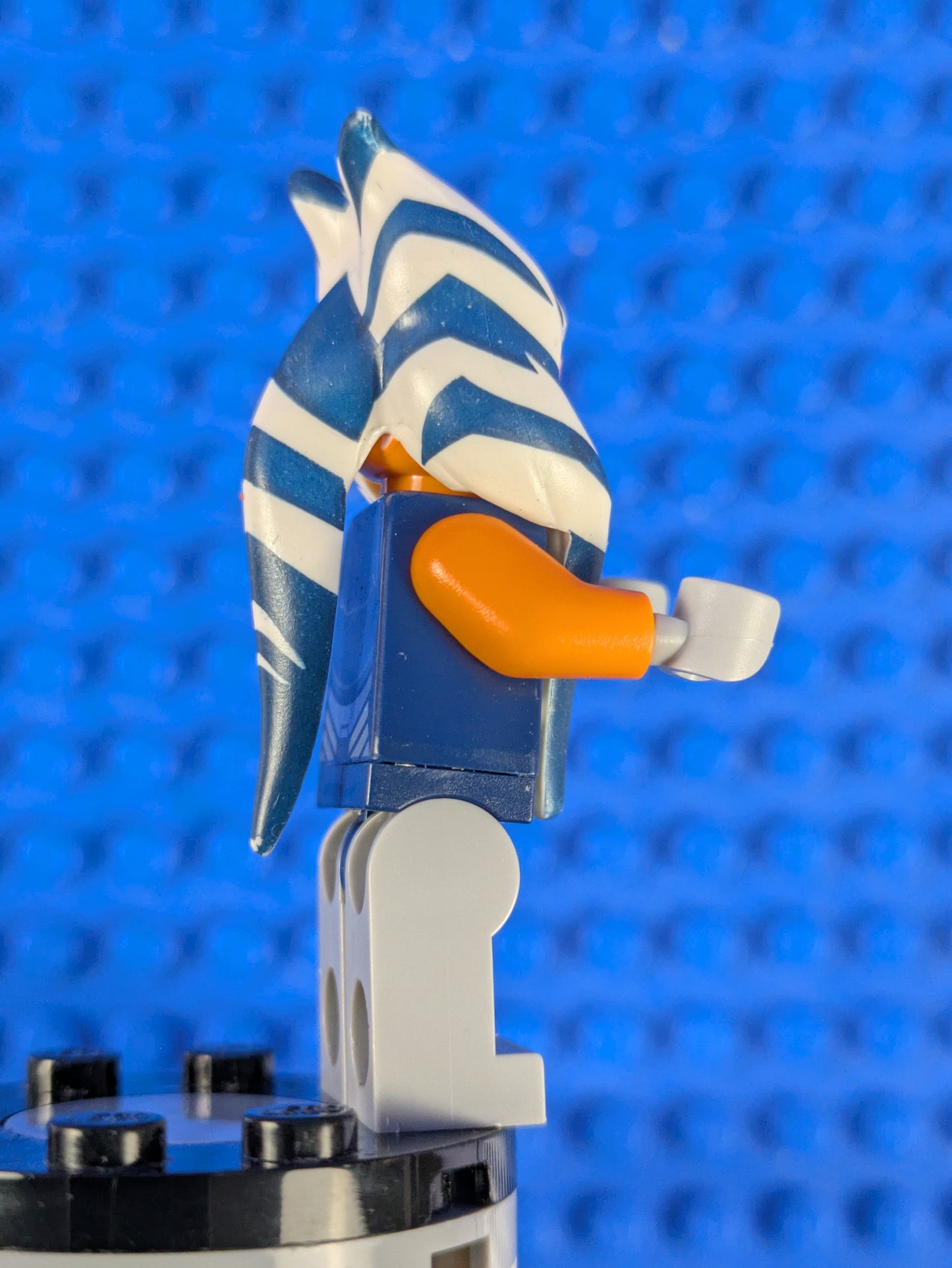 Lego Star Wars: Ahsoka Tano (Adult) - Dark Blue Jumpsuit sw1096 Set 75283