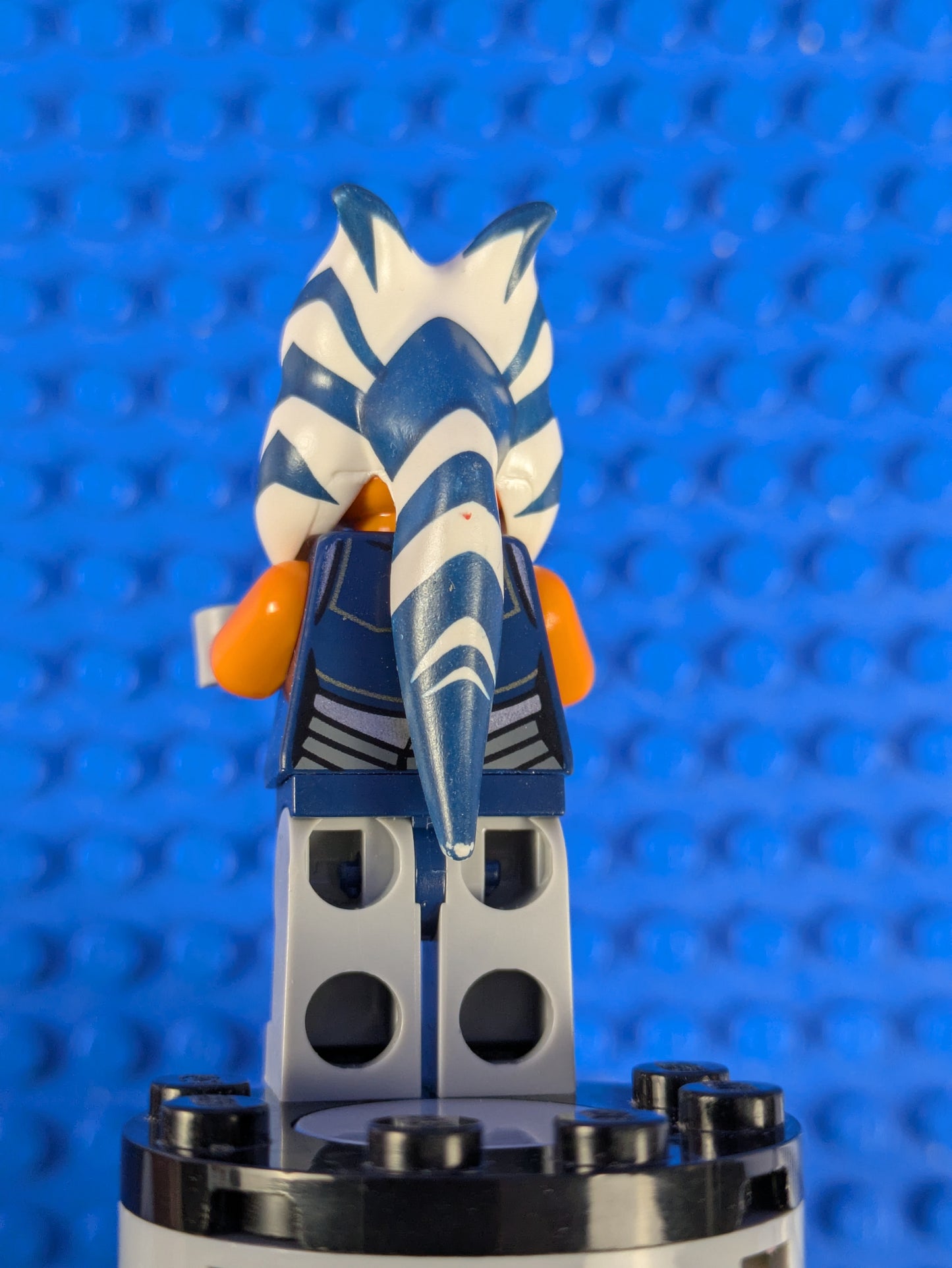 Lego Star Wars: Ahsoka Tano (Adult) - Dark Blue Jumpsuit sw1096 Set 75283
