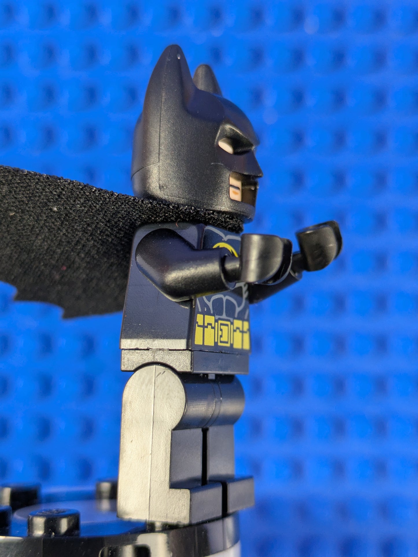 LEGO Super Heroes Batman - Black Suit with Yellow Belt sh0016b 77903