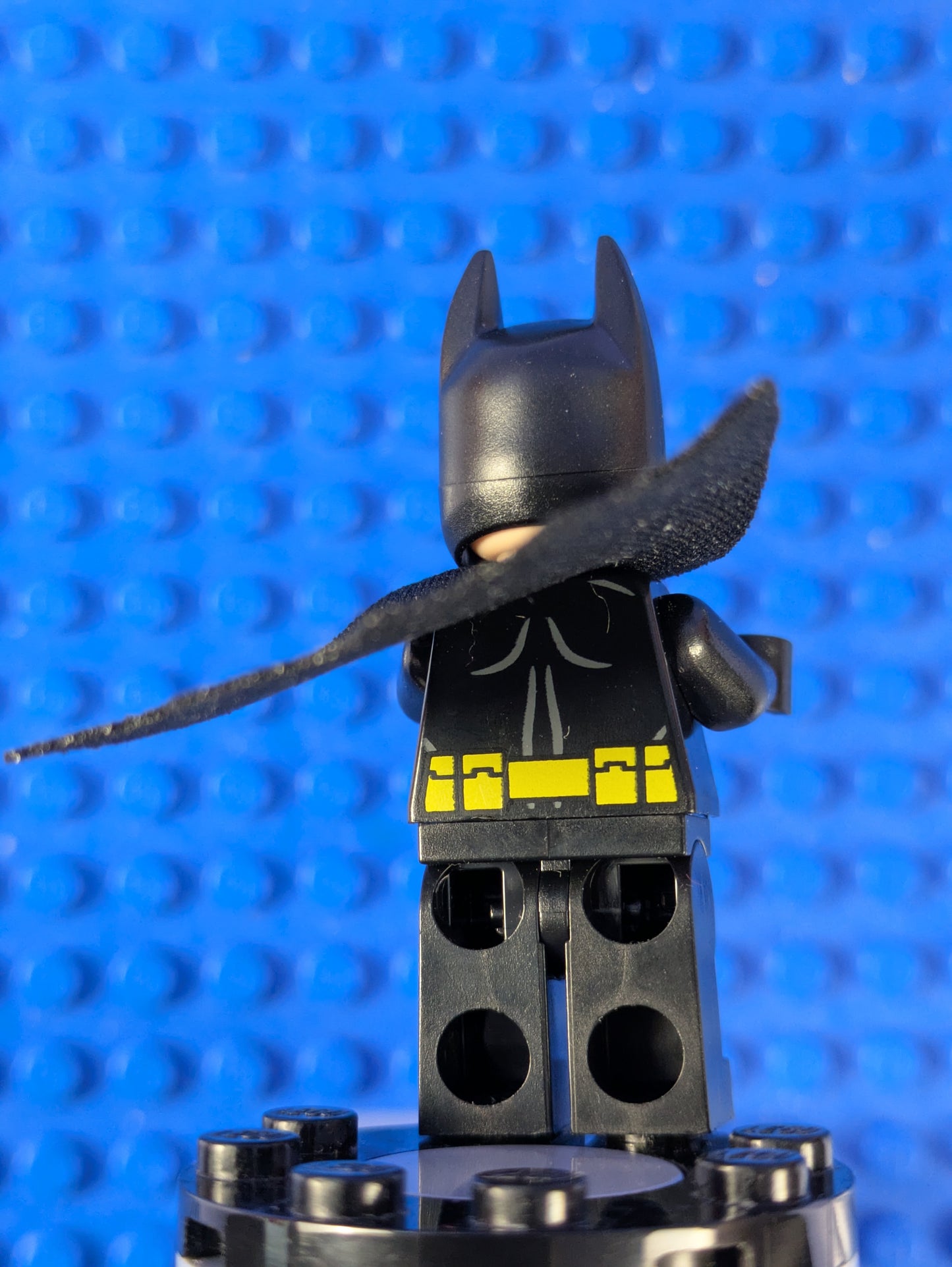 LEGO Super Heroes Batman - Black Suit with Yellow Belt sh0016b 77903