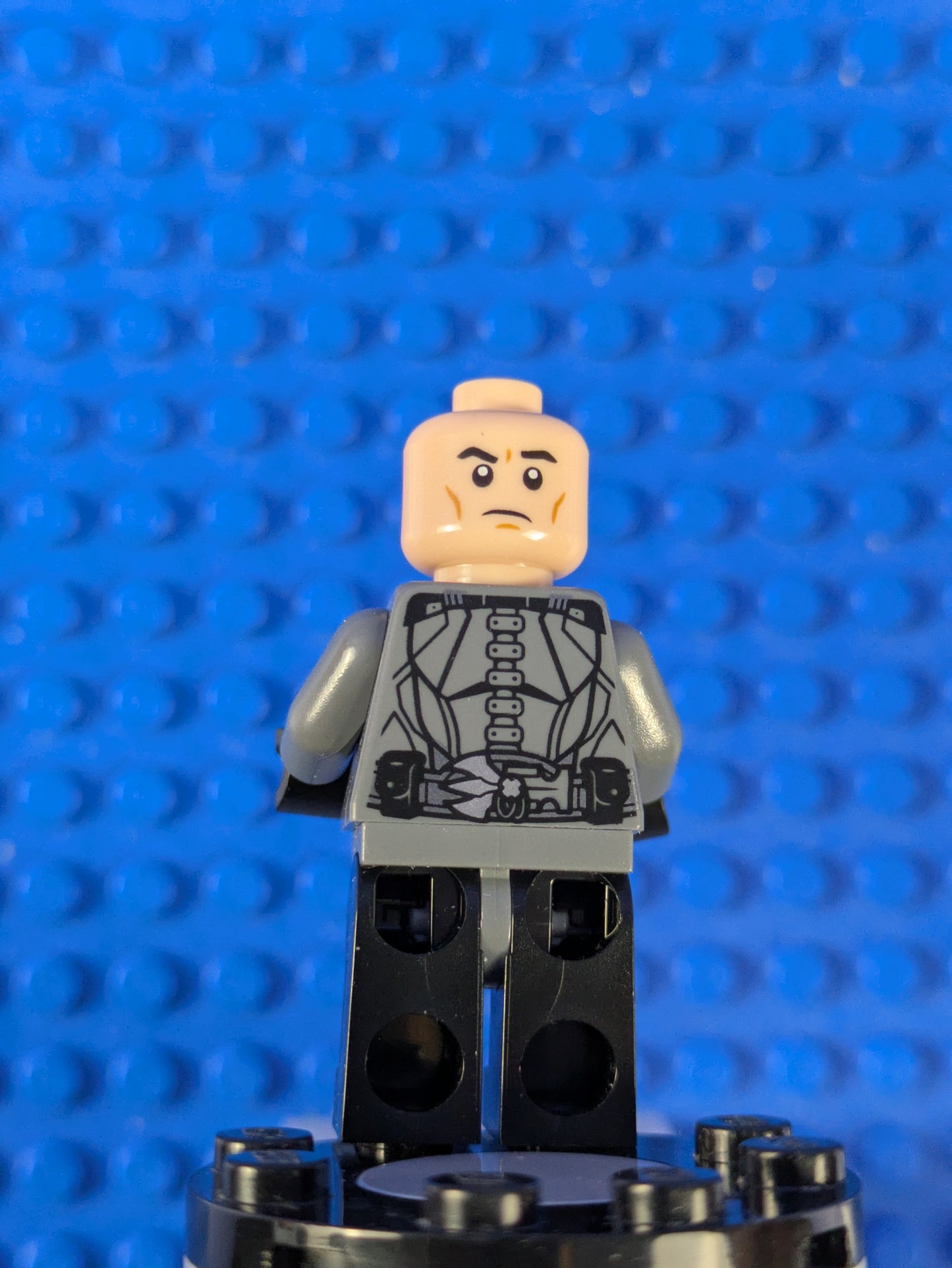 LEGO Super Heroes Batman - Dark Bluish Gray Suit sh0786 76183 76179