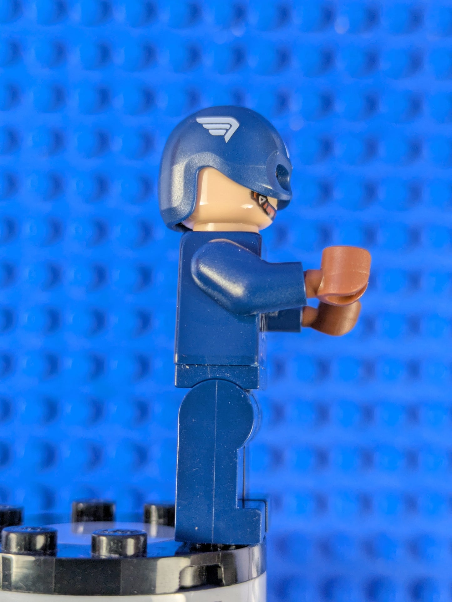Lego Super Heroes: Captain America - Dark Blue Suit sh0729 Set 76192