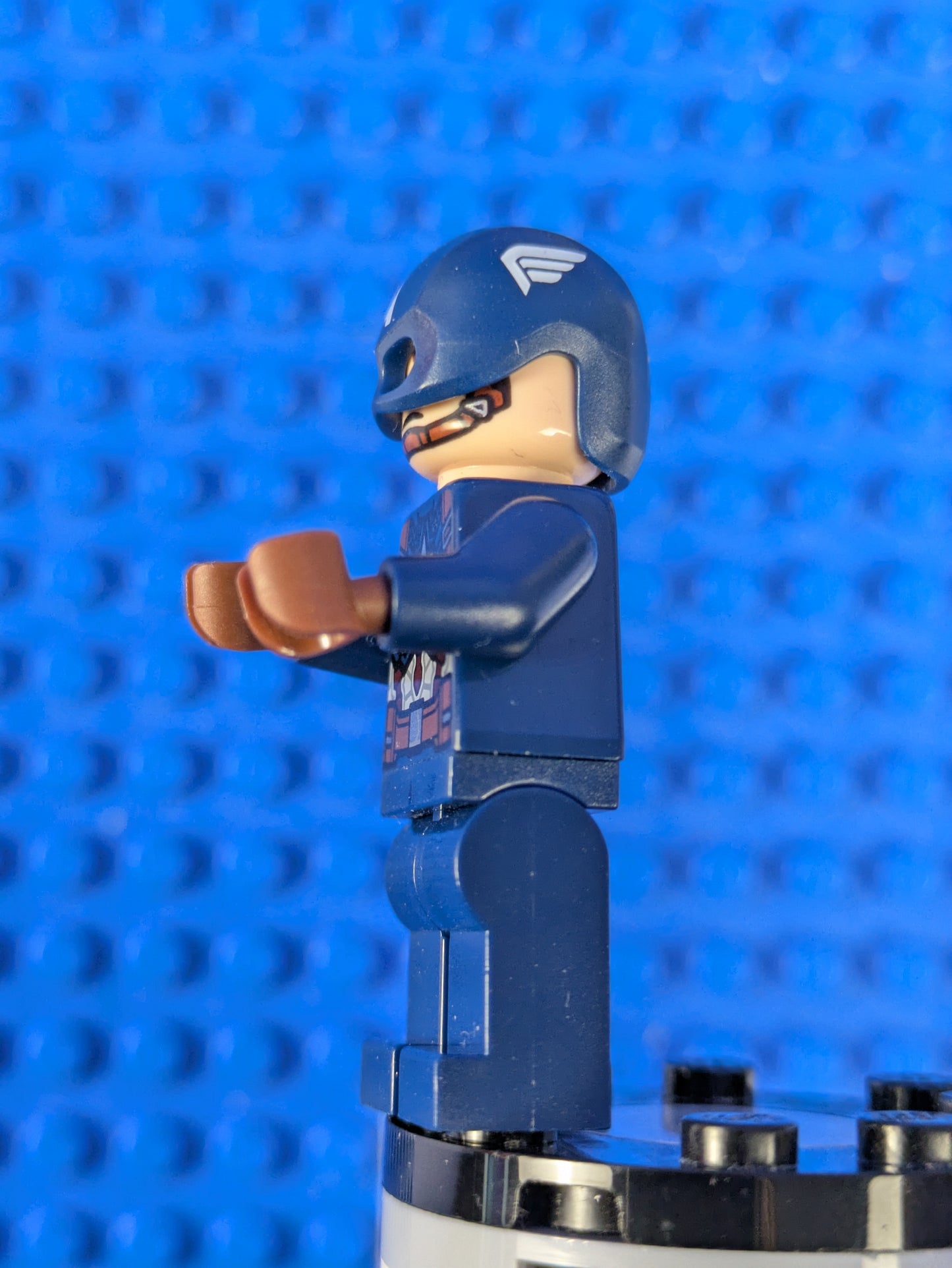 Lego Super Heroes: Captain America - Dark Blue Suit sh0729 Set 76192