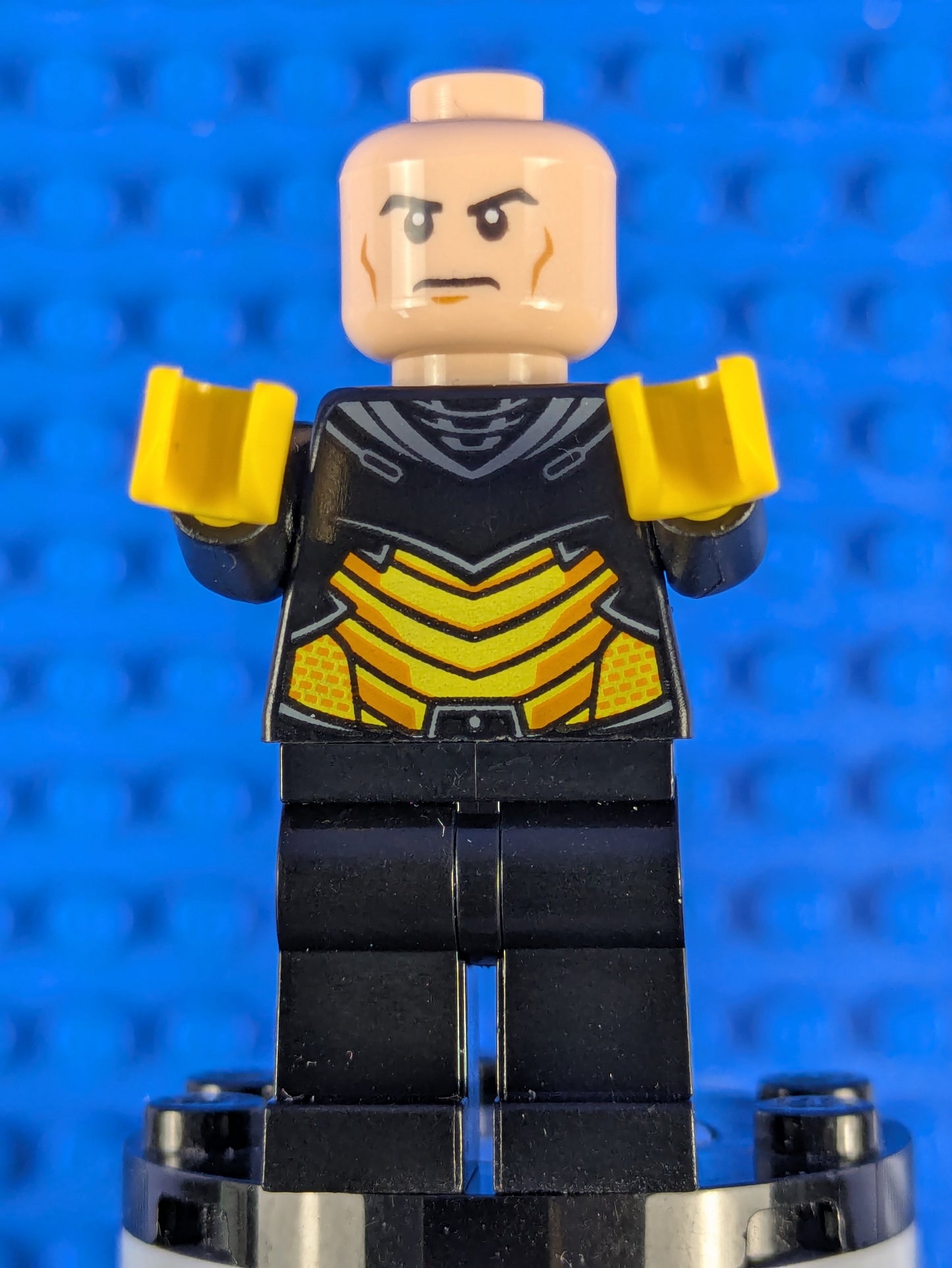 Lego Super Heroes: Firefly - Trans-Clear Neck Bracket sh0551 Set 76117