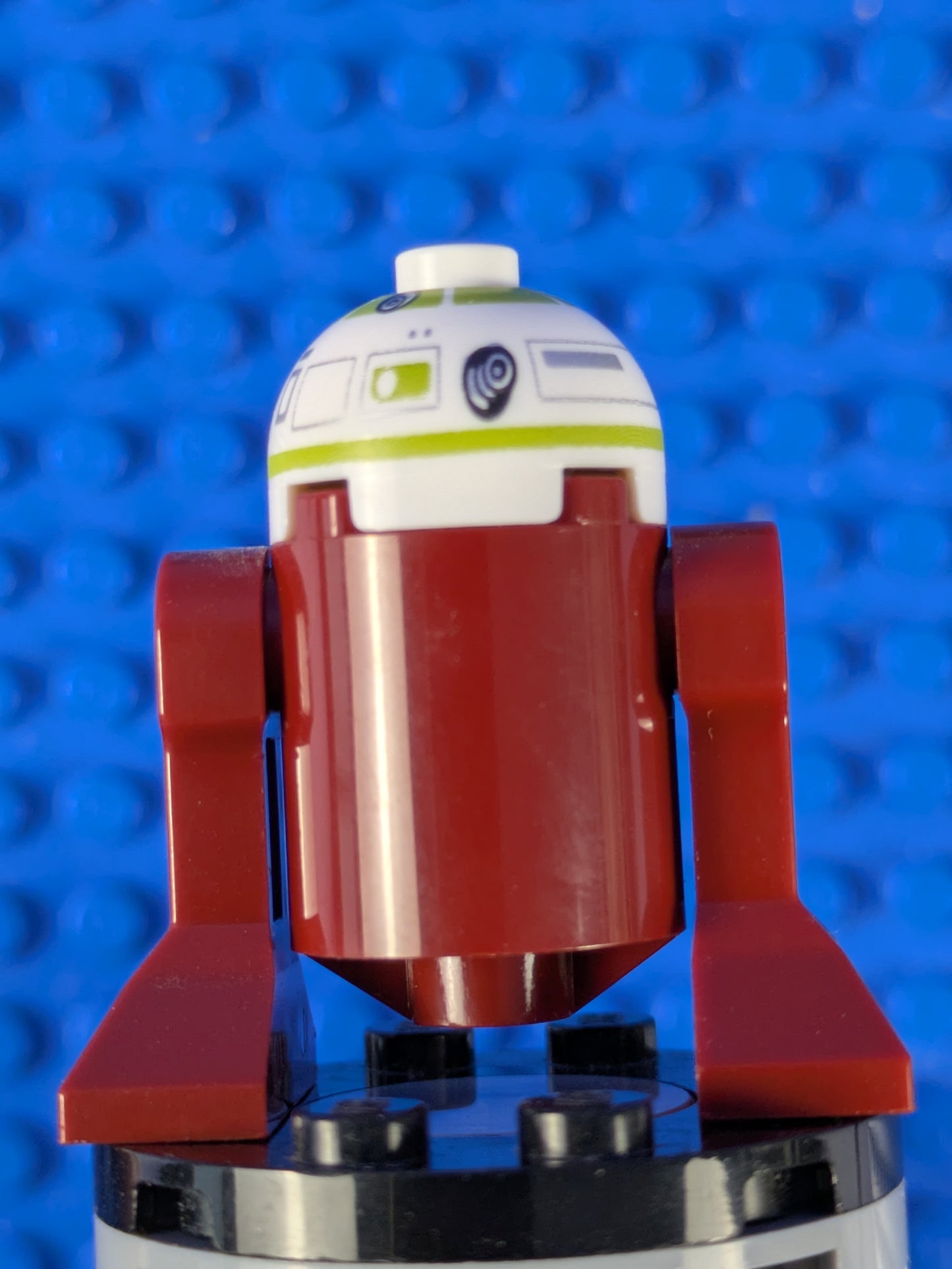 Lego Star Wars: R7-A7 - Astromech Droid sw1397 Set 75401 75418