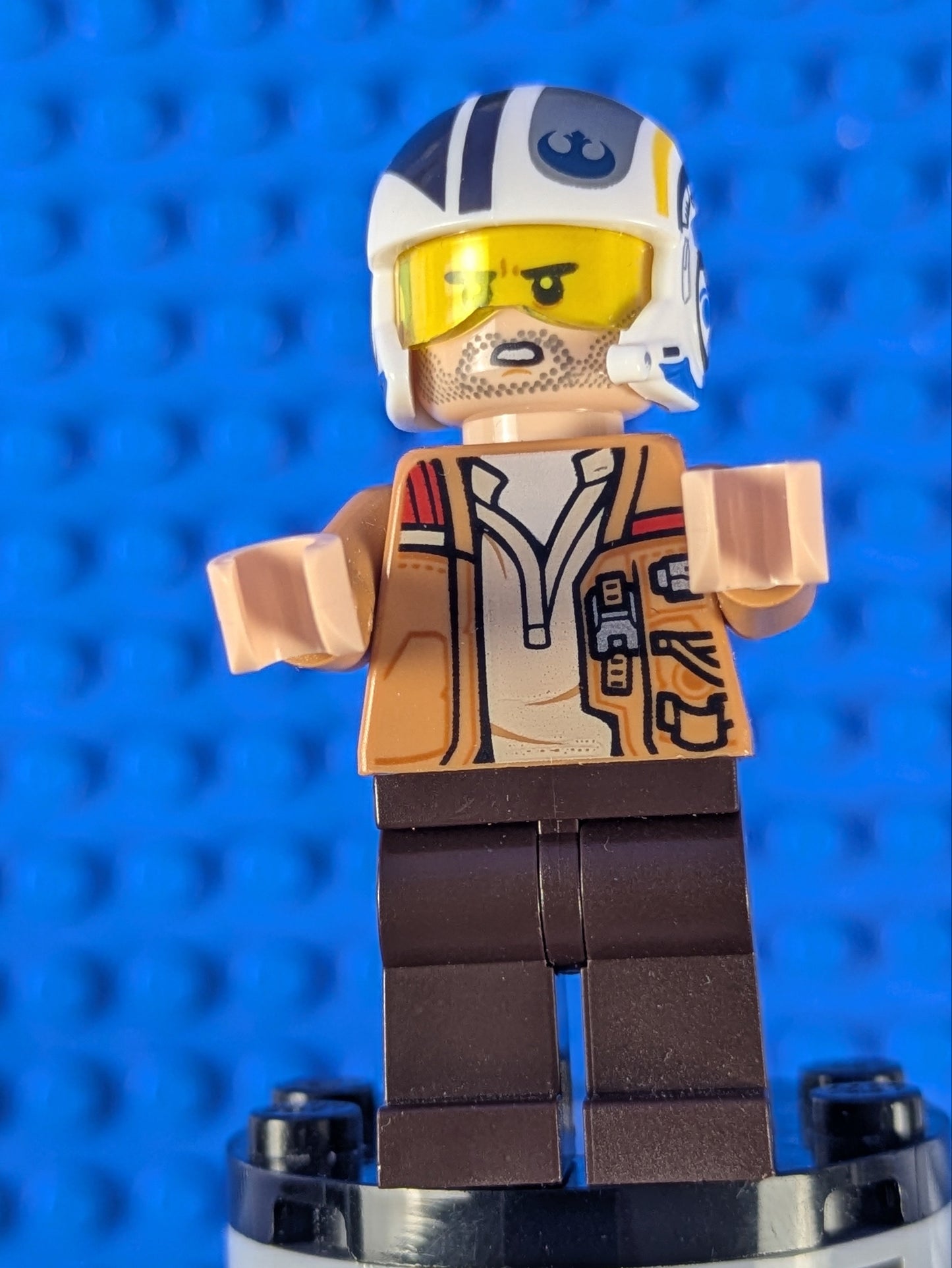 Lego Star Wars: Episode 7: Poe Dameron - Medium Nougat Jacket sw1145 Set 75297