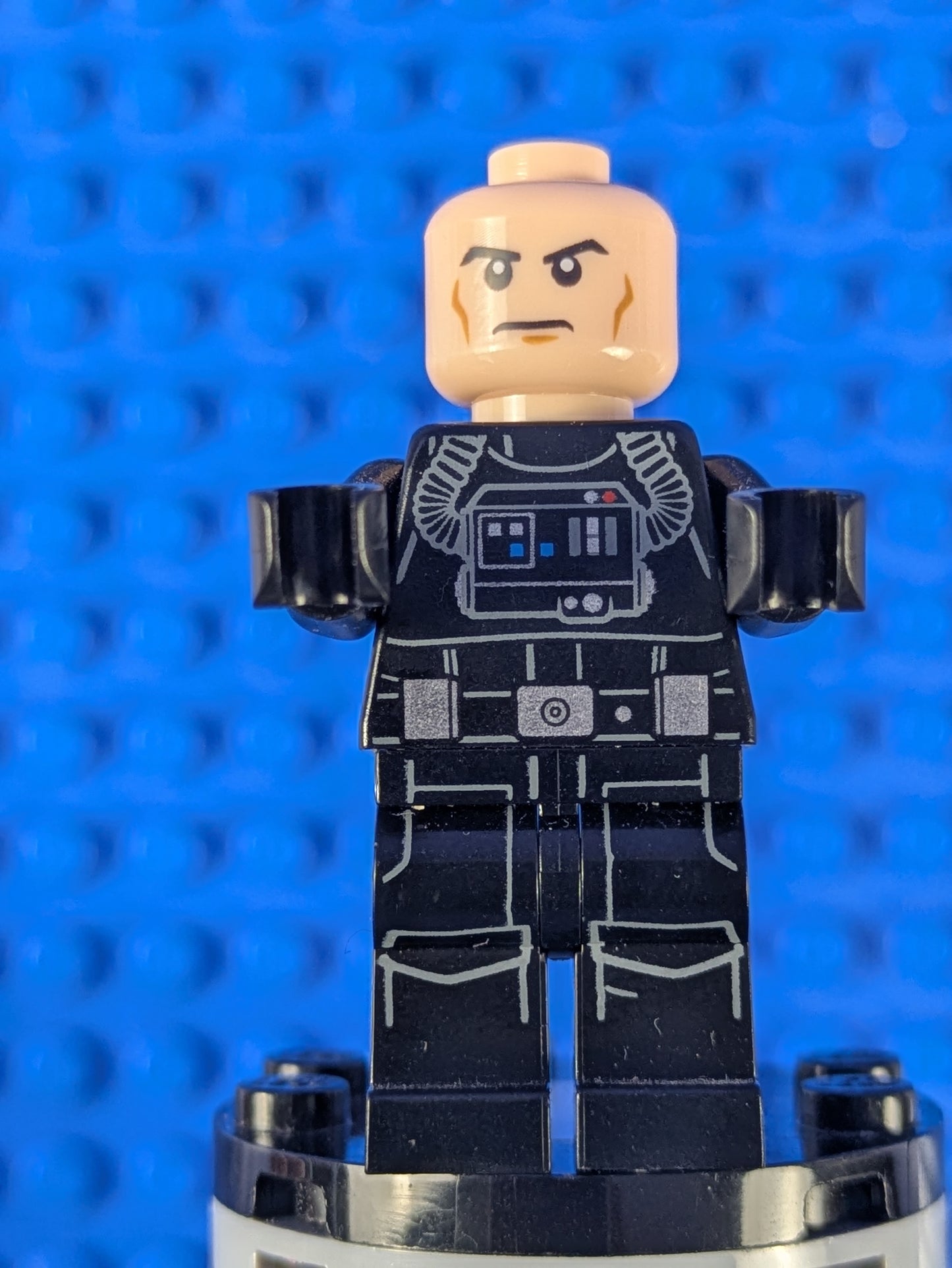 Lego Star Wars: Episode 4-6: Imperial TIE Fighter Pilot sw1138 Set 75300