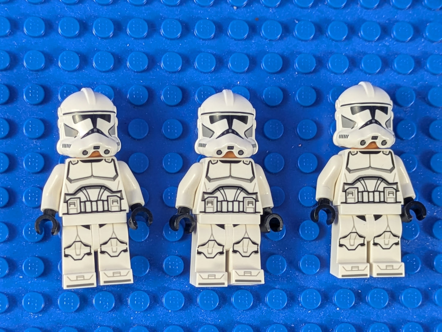 Lego Star Wars: Clone Trooper (Phase 2) - Nougat Head (3X) sw1319 Set 75372