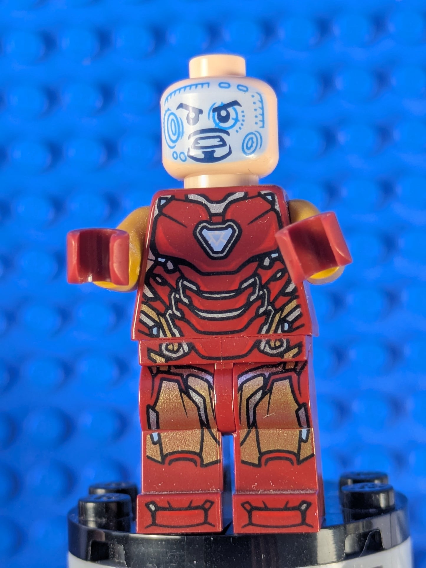 Lego Super Heroes: Avengers Endgame: Iron Man - Mark 85 Armor sh0573 Set 76131