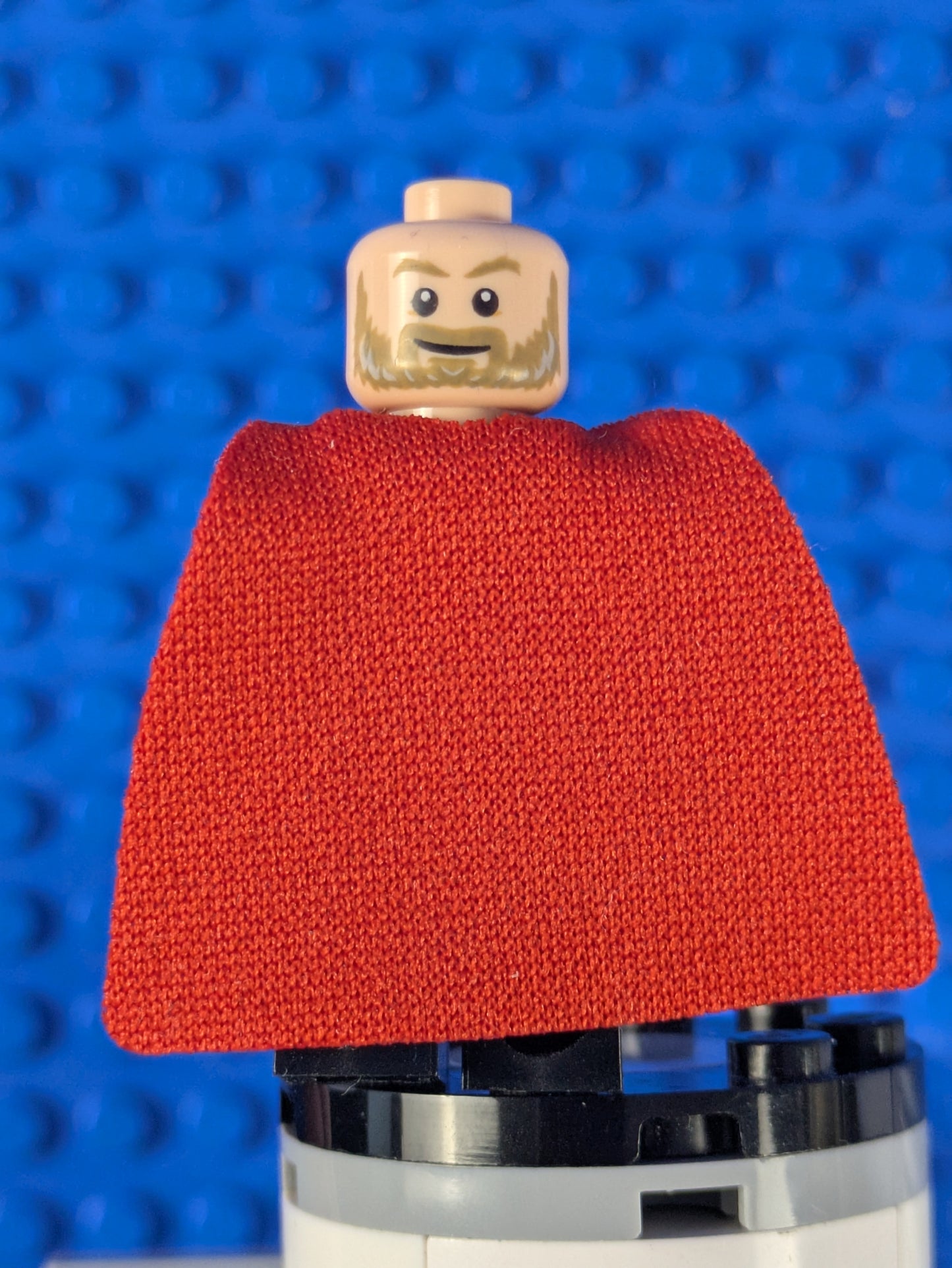 Lego Super Heroes: The Infinity Saga: Thor - Long Dark Tan Hair sh0734 Set 76193