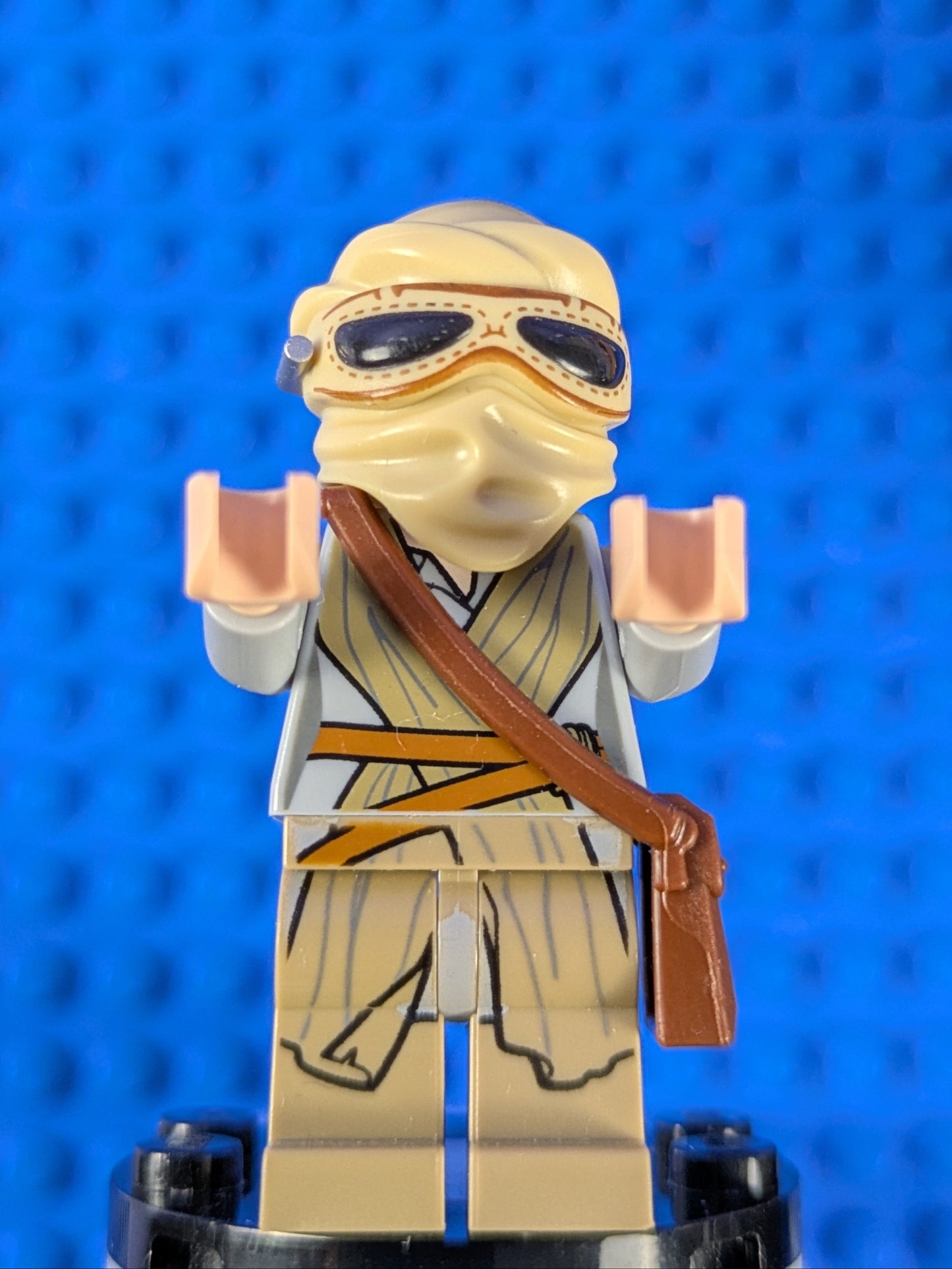Lego Star Wars: Episode 7: Rey - Dark Tan Tied Robe sw0677 Set 75099