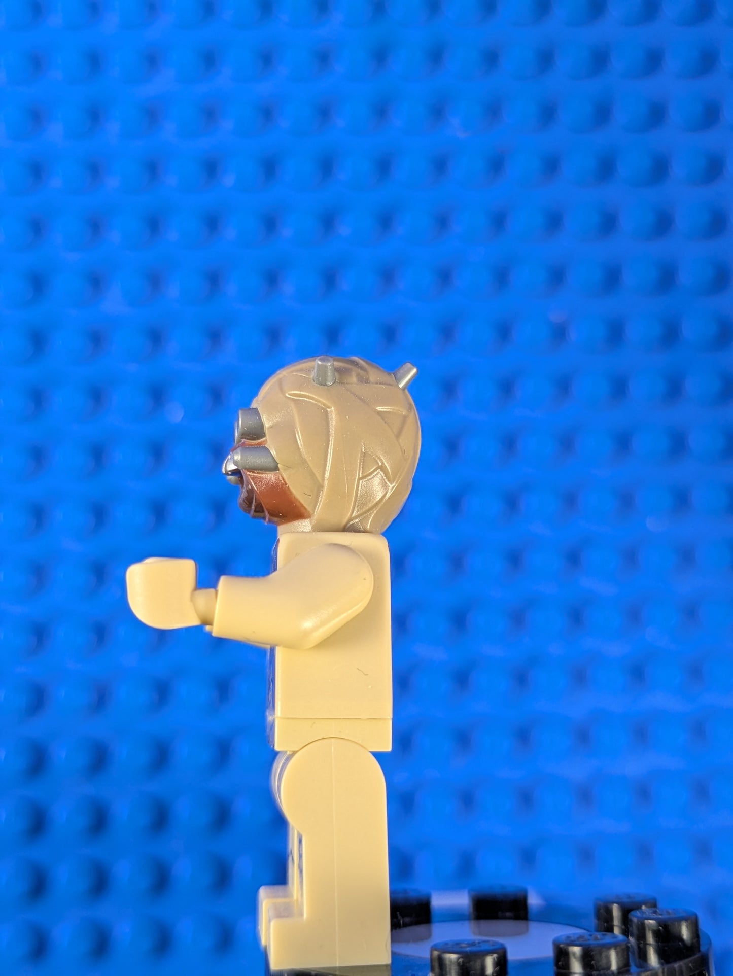 LEGO Star Wars Tusken Raider - Dark Tan Head sw0620 75081