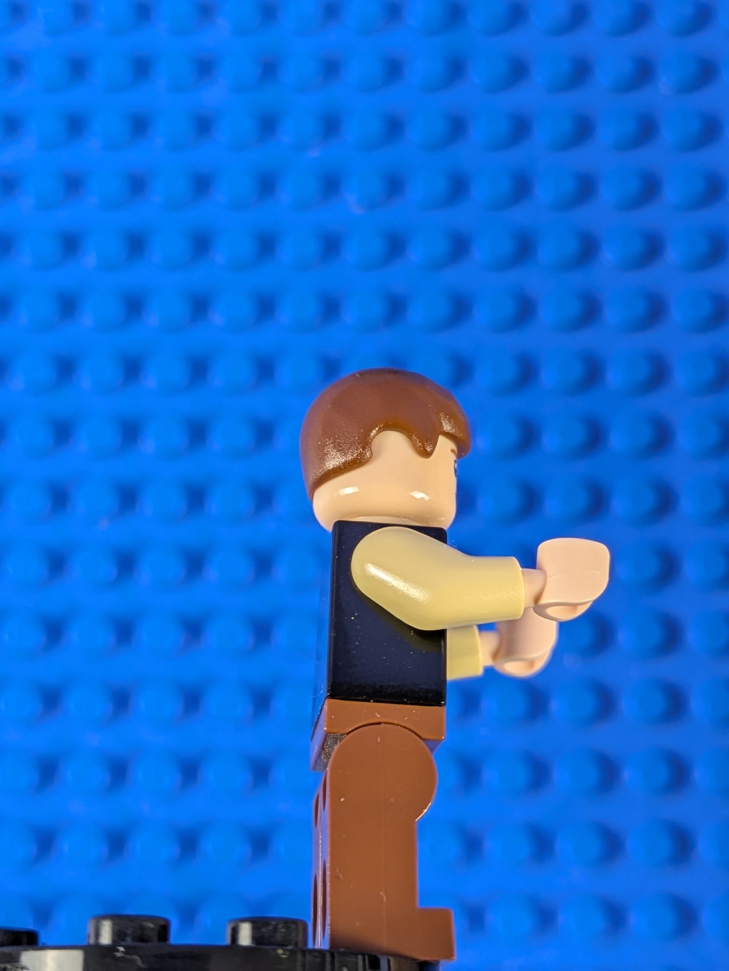 Lego Star Wars: Han Solo - Black Vest over Tan Shirt sw0179a Set 10188 8038