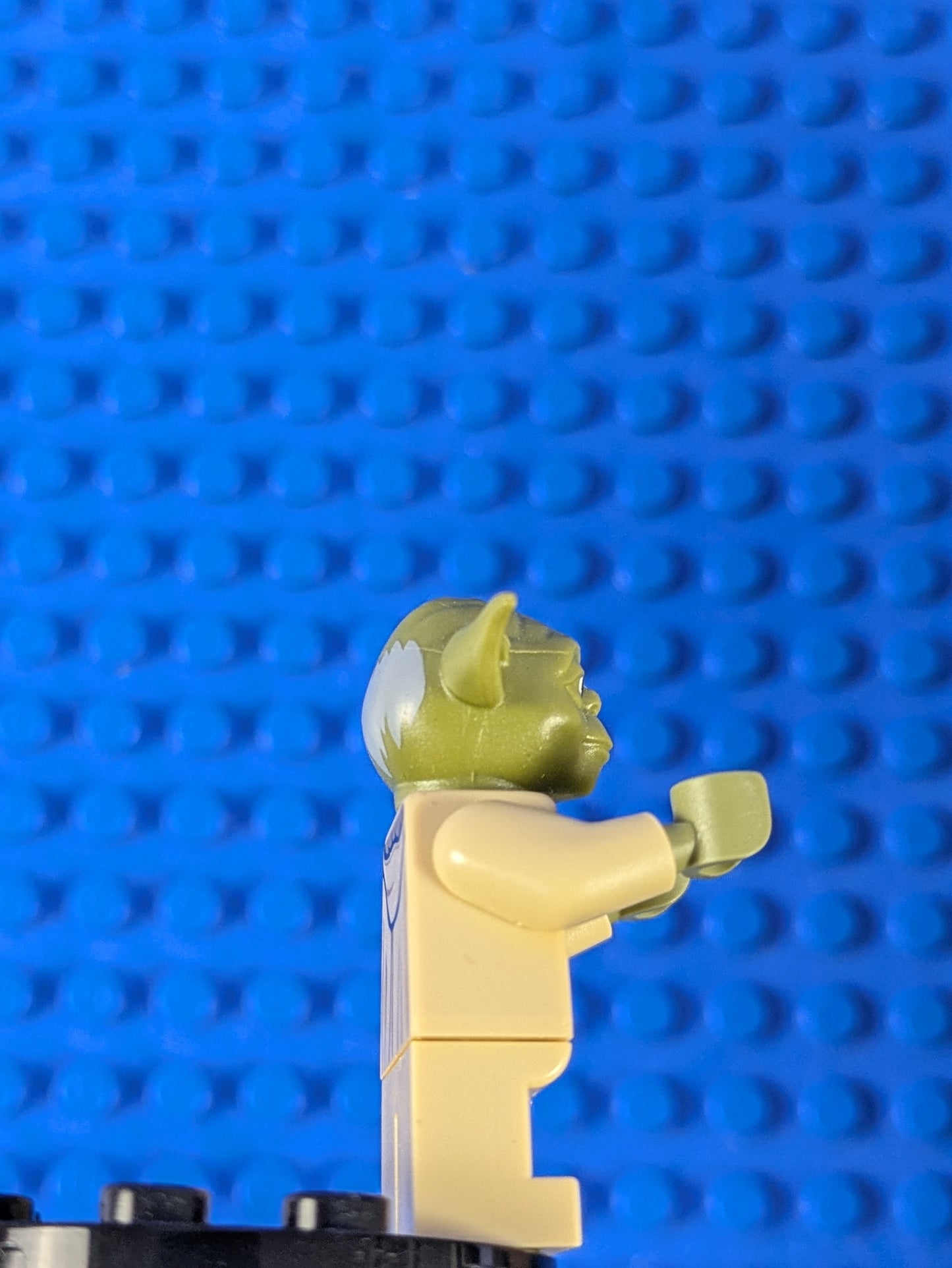 LEGO Star Wars Yoda - Olive Green Open Robe sw0707 75233 75142