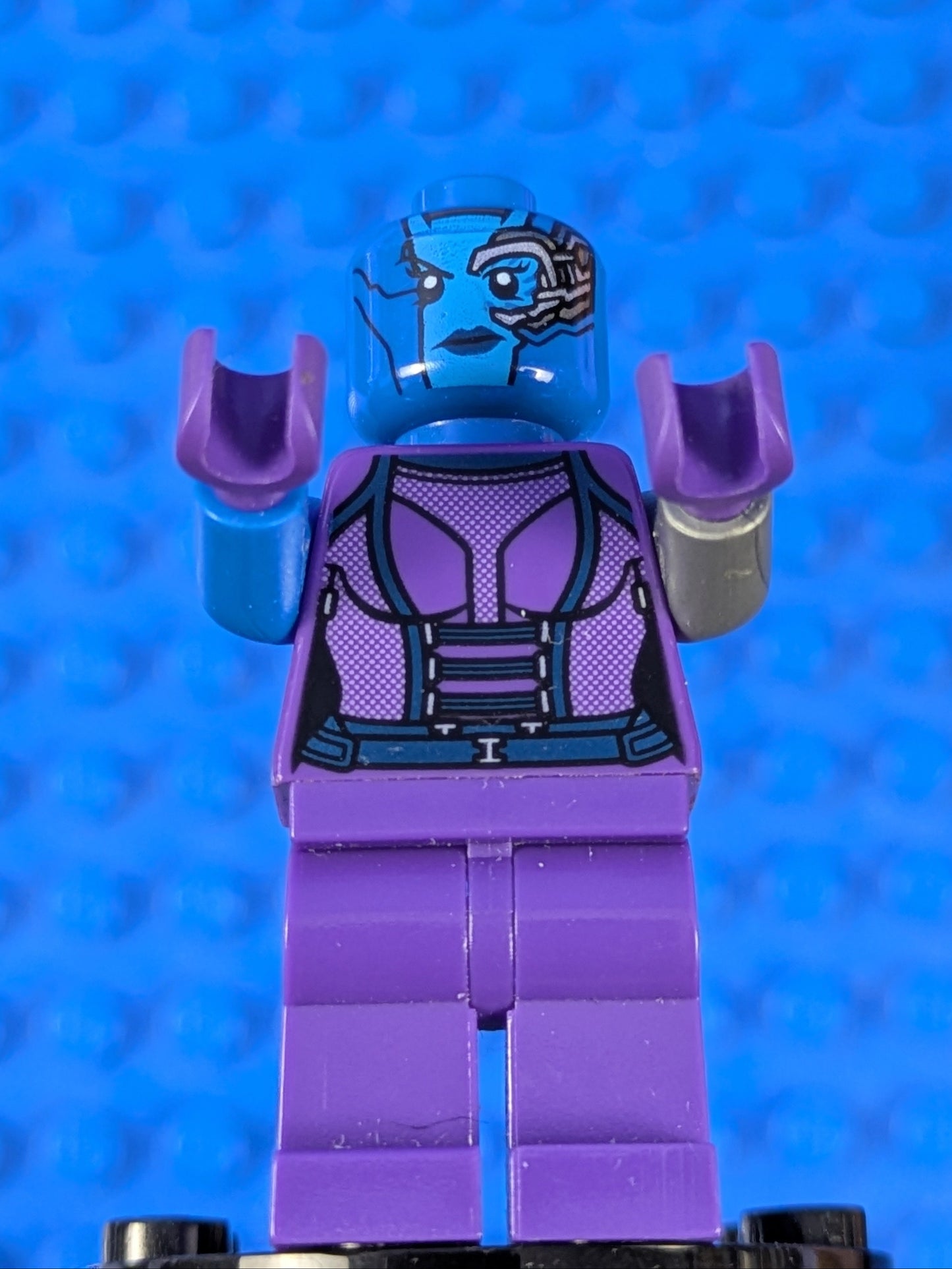 LEGO Super Heroes Nebula - Blue Head sh0121 76020