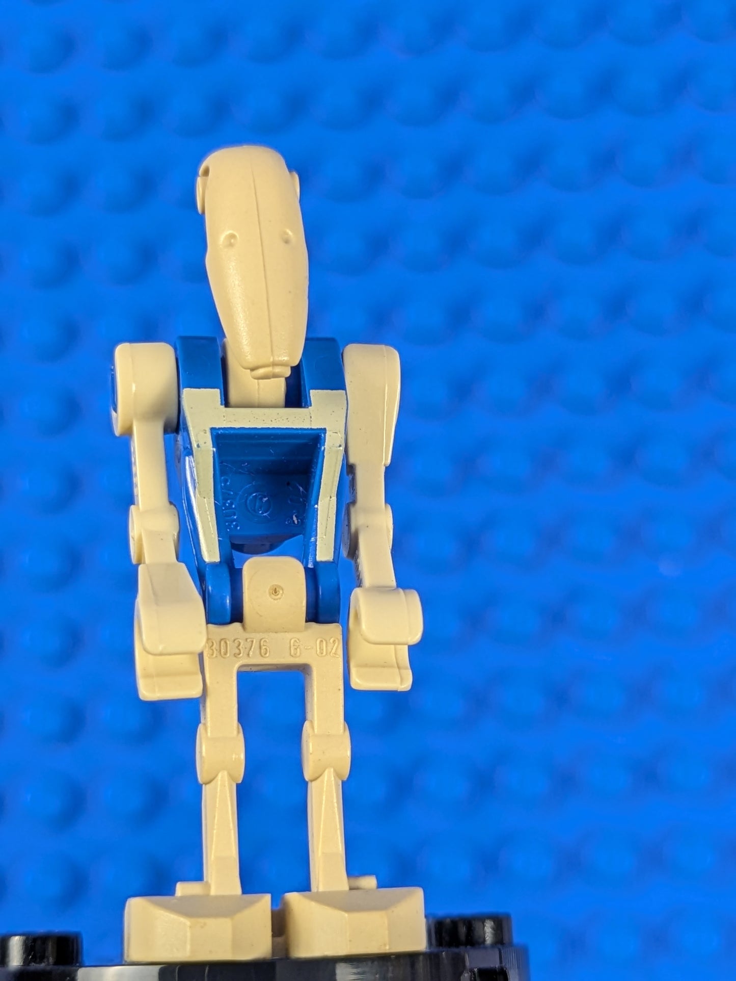 LEGO Star Wars Battle Droid Pilot - Blue Torso with Tan Insignia, Angled Arms sw0300 7929