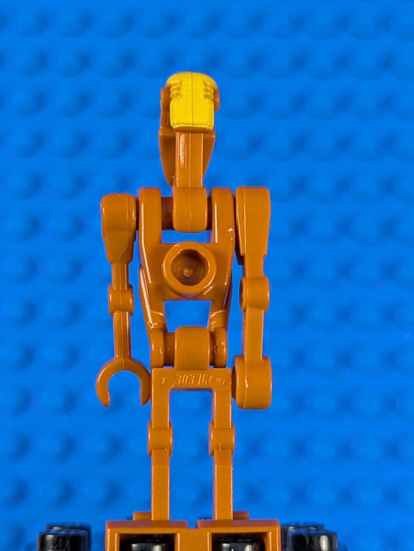 LEGO Star Wars Battle Droid Commander - Dark Orange with Dot, Angled Arm and Straight Arm sw0482 75019