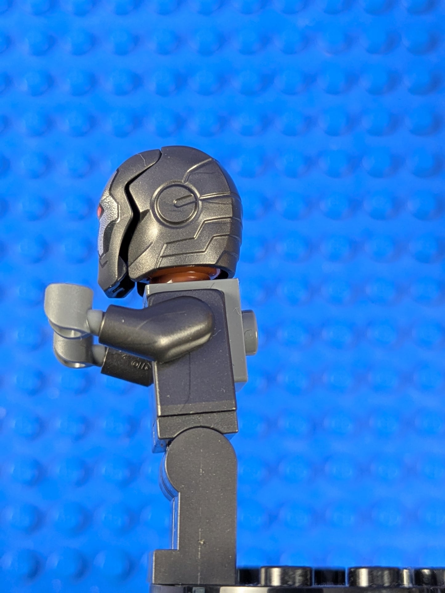LEGO Super Heroes War Machine - Pearl Dark Gray sh0819 76216