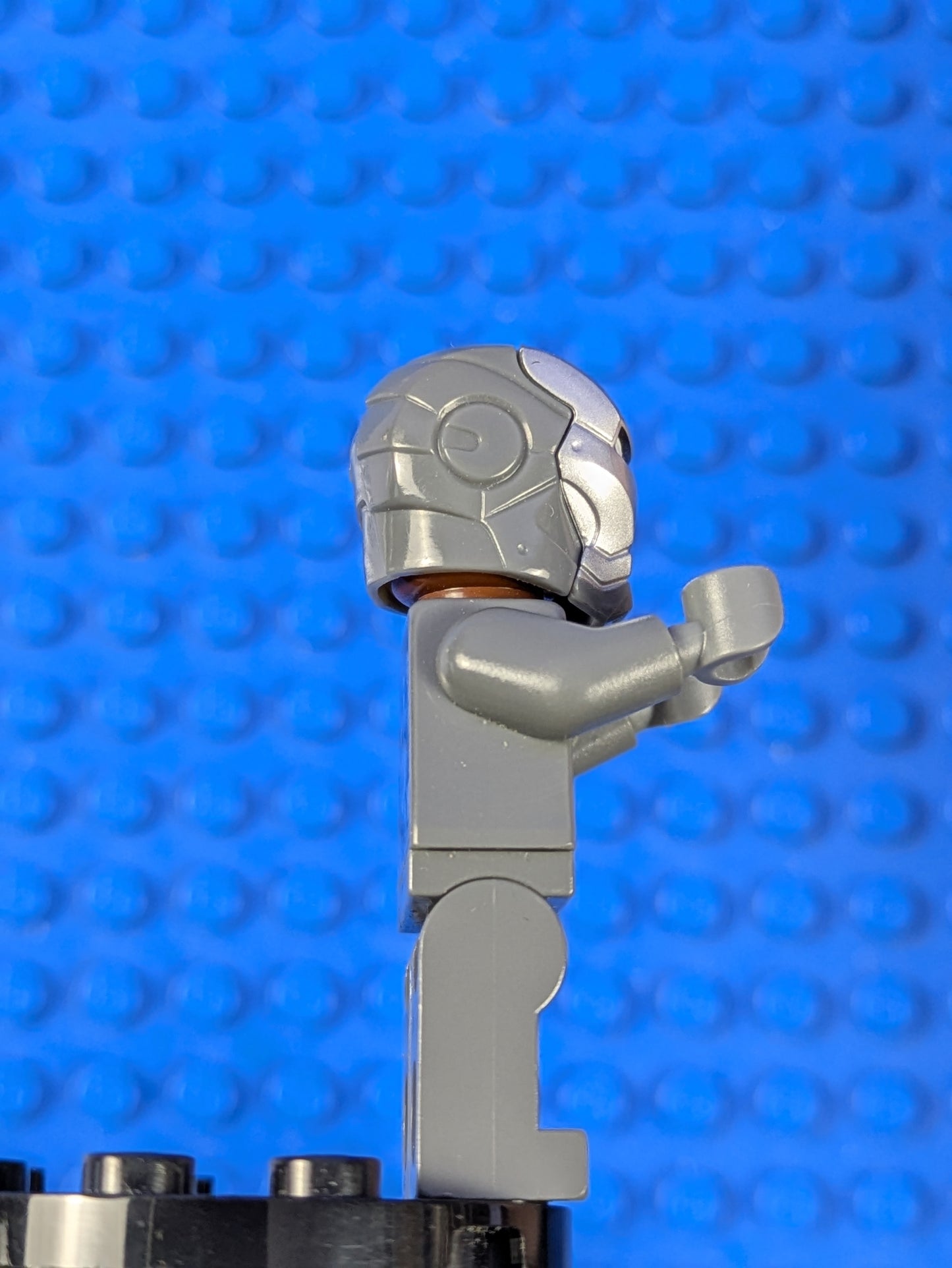 LEGO Super Heroes War Machine - Dark Bluish Gray sh0066 76006