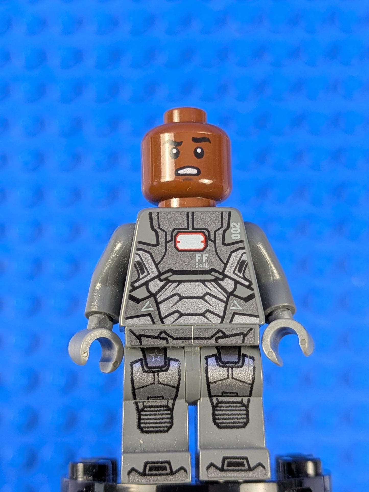 LEGO Super Heroes War Machine - Dark Bluish Gray sh0066 76006