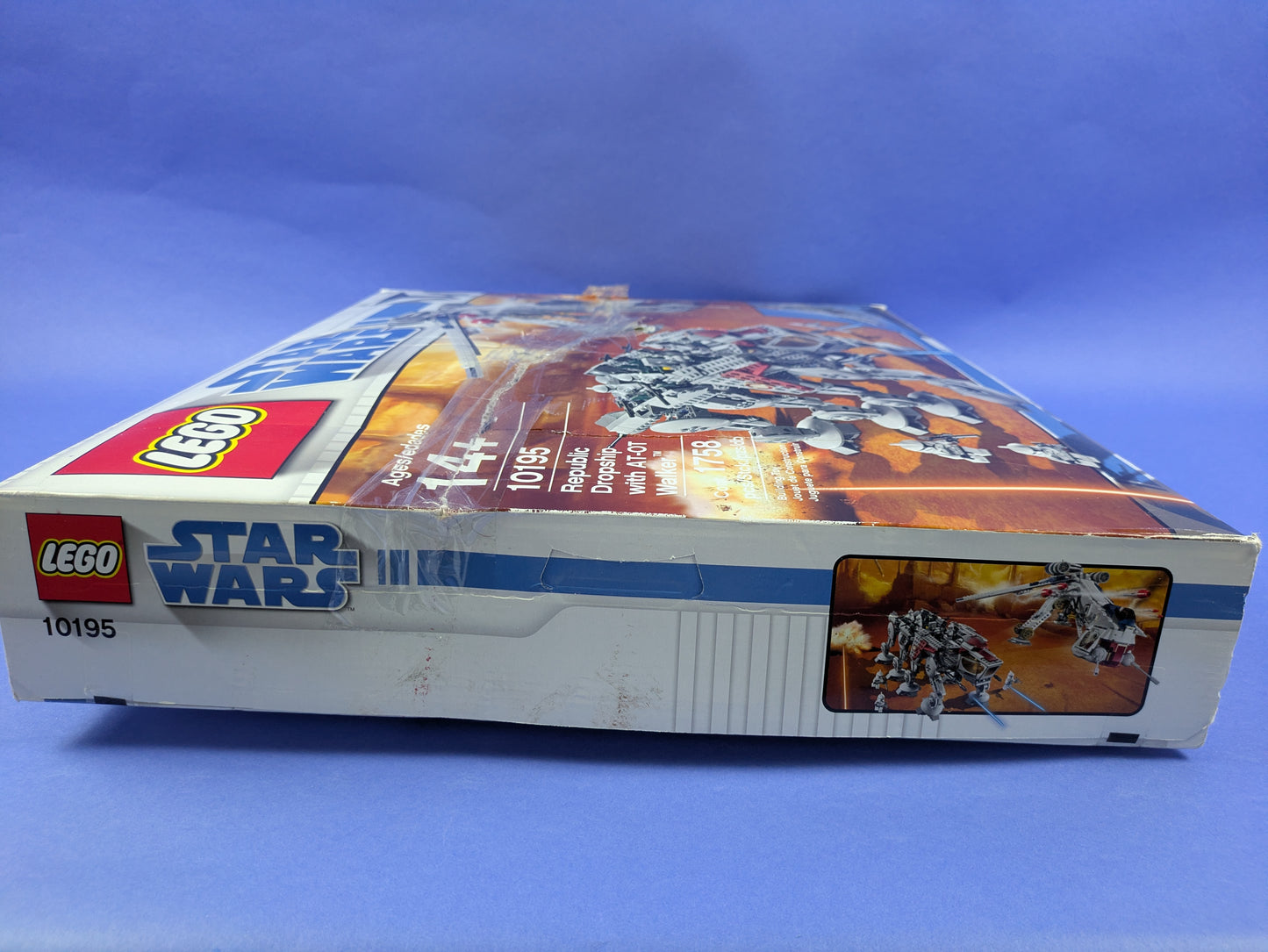 LEGO Star Wars Republic Dropship with AT-OT 10195