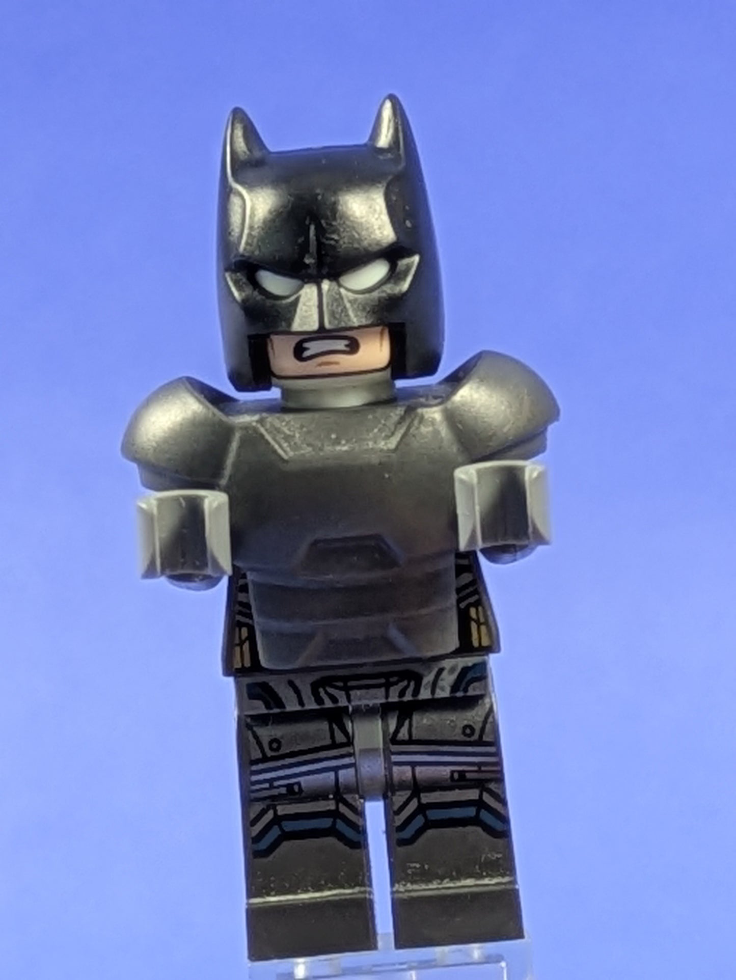 LEGO Super Heroes Batman - Armored without Cape sh0217a 76044