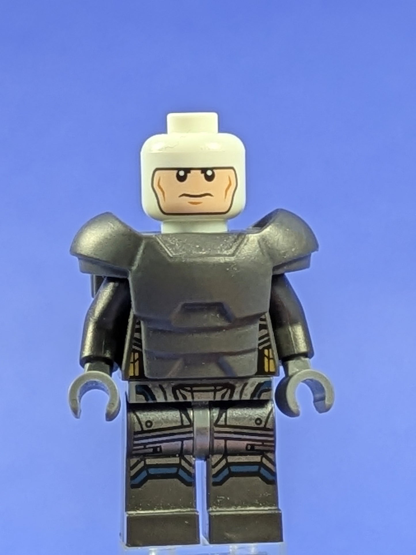 LEGO Super Heroes Batman - Armored without Cape sh0217a 76044